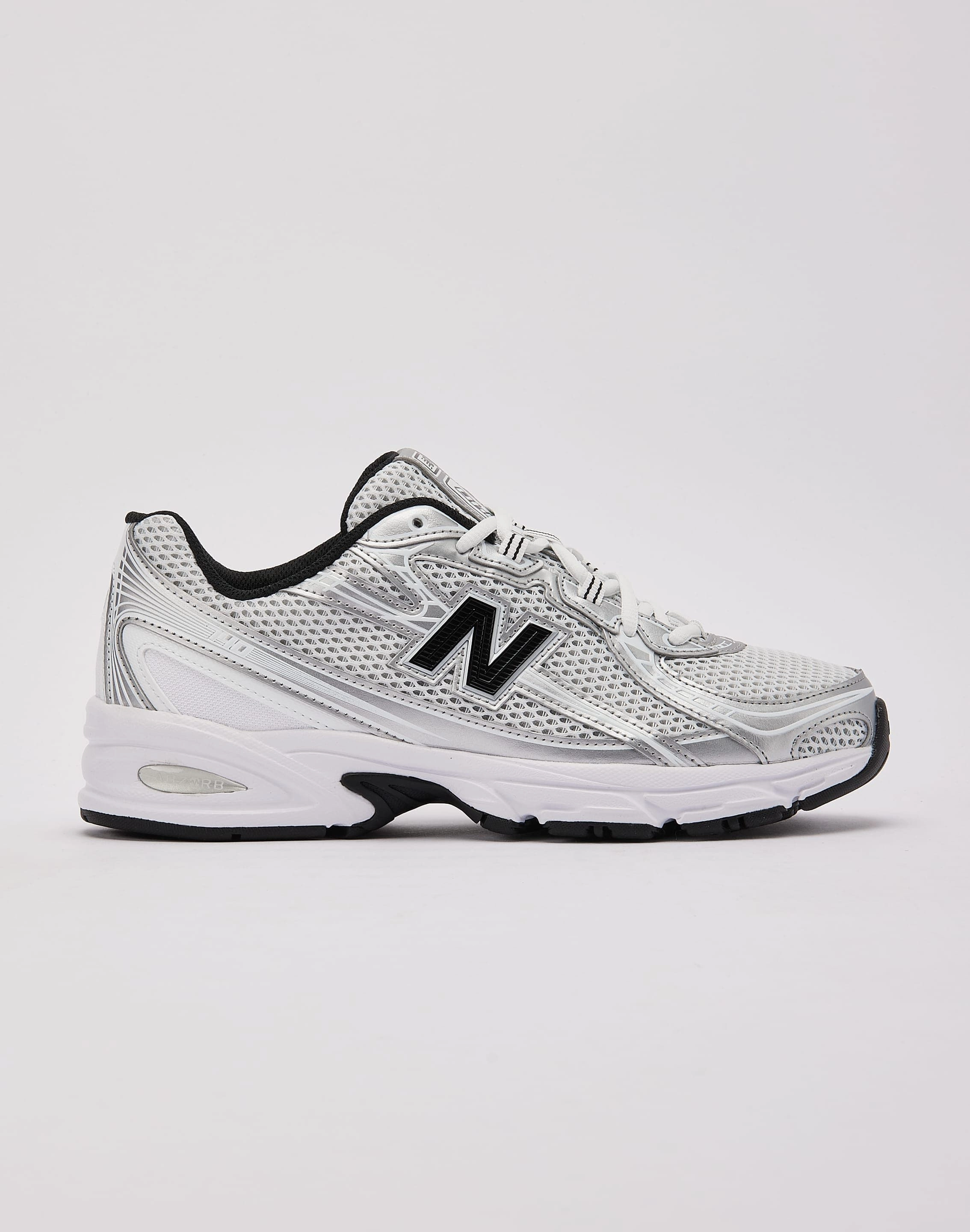 Non Chafe Tongue Design Bounce Back Foam New Balance 740