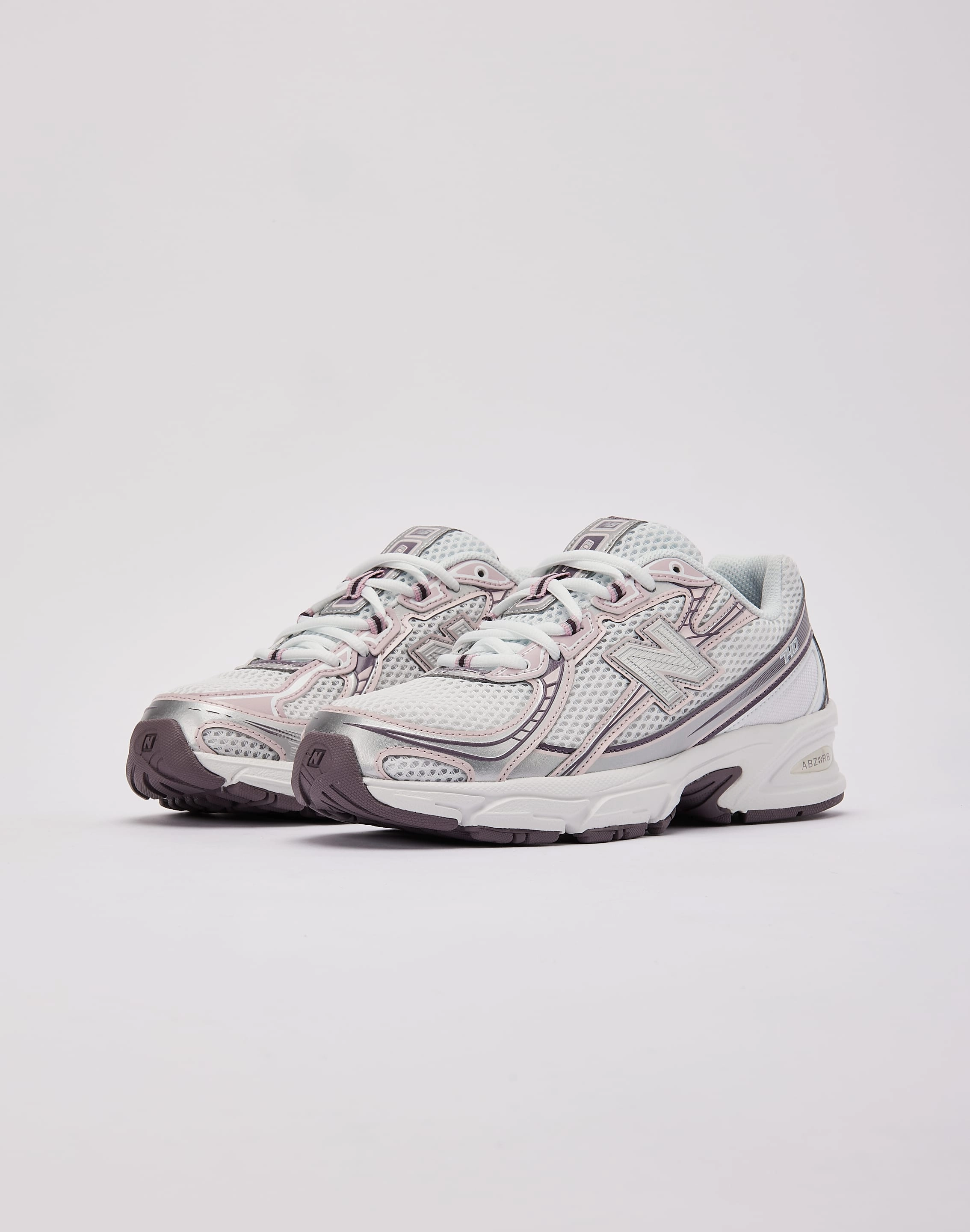 dawn running shoes padded - tongue running option New Balance 740