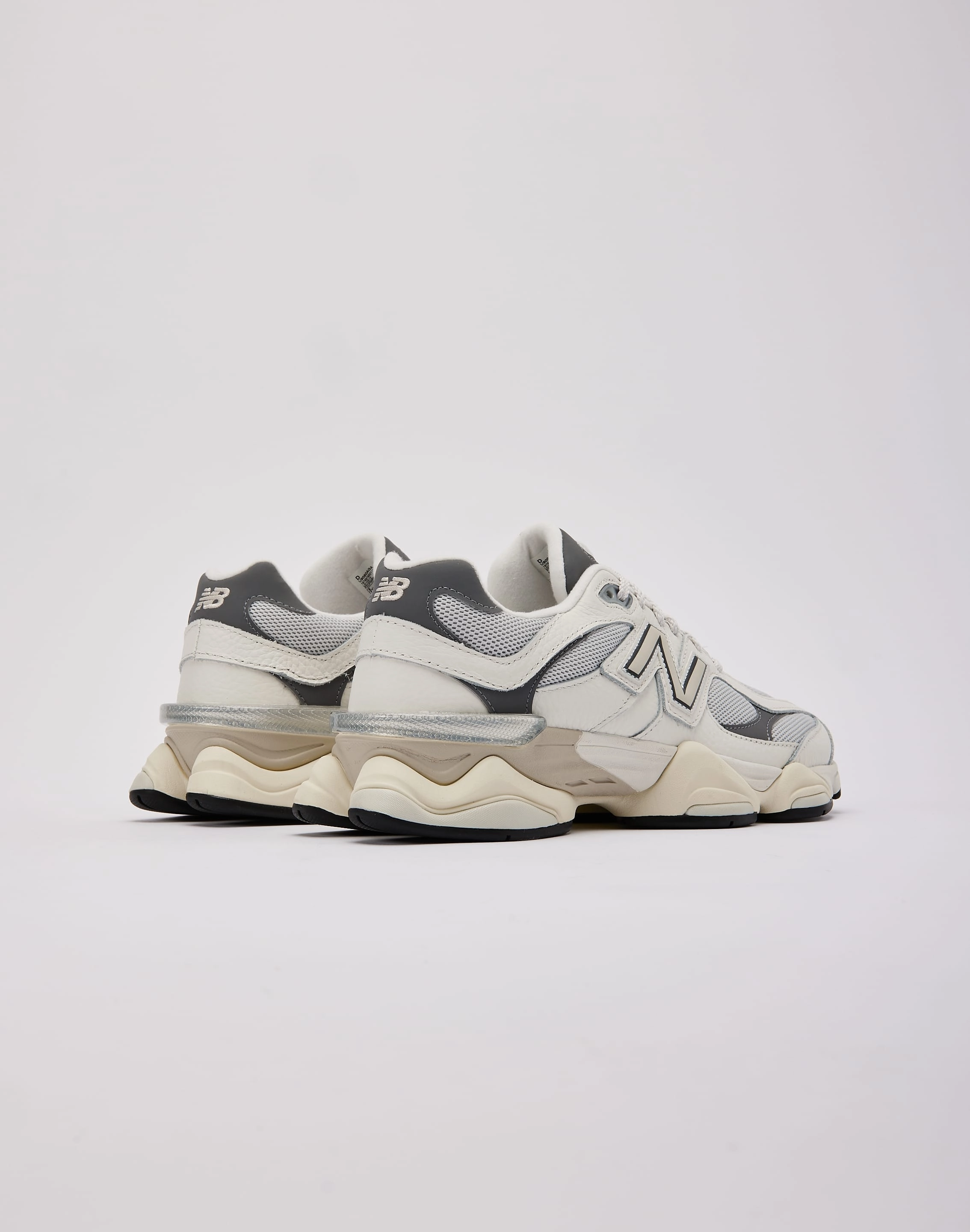 New Balance 9060 premium - quality shoes
