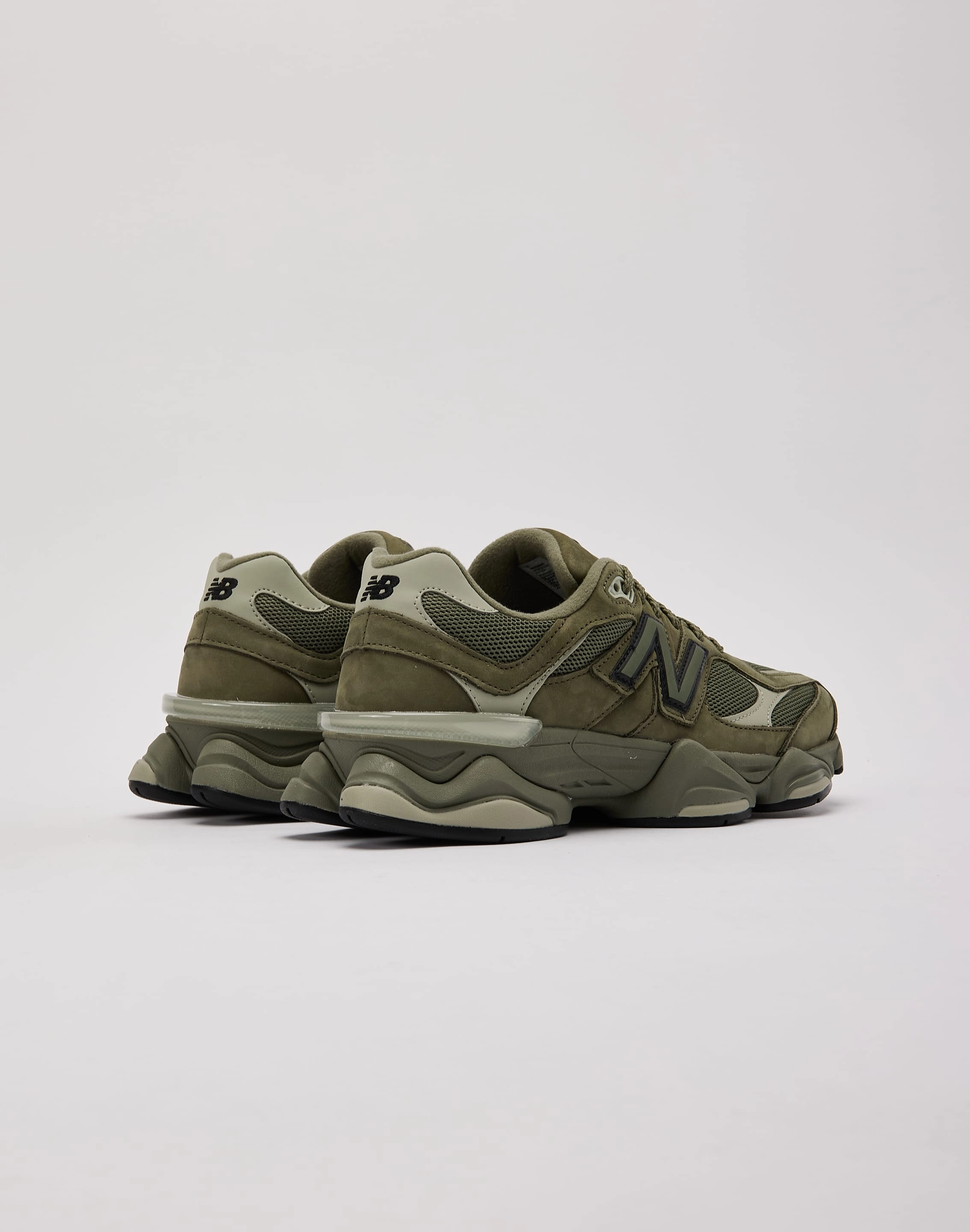 New Balance 9060 traction - enhanced sole shoes