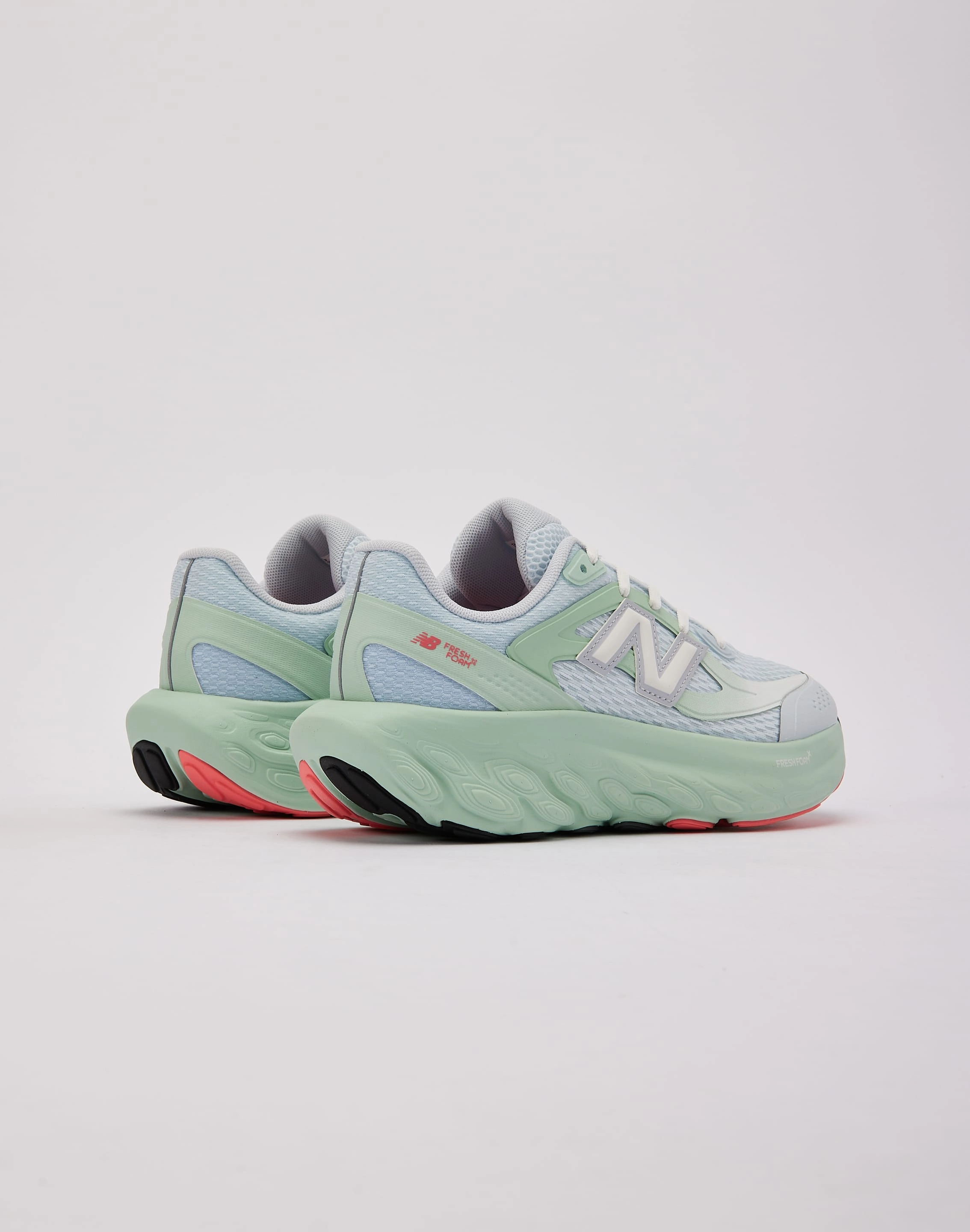 challenge Stylish Footwear New Balance Fresh Foam Trainer