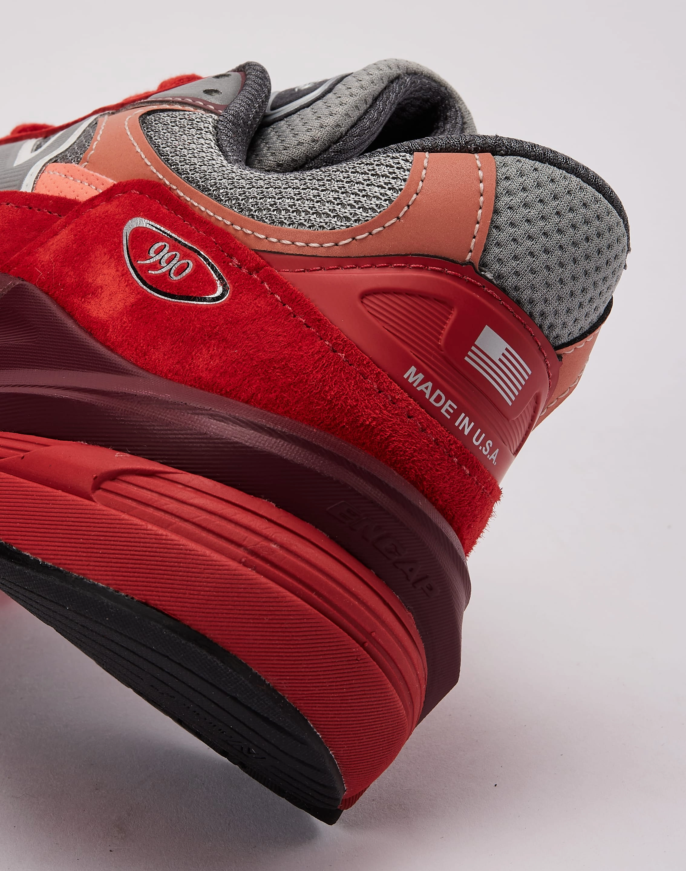 Non Marking Rubber New Balance MADE In USA 990v6