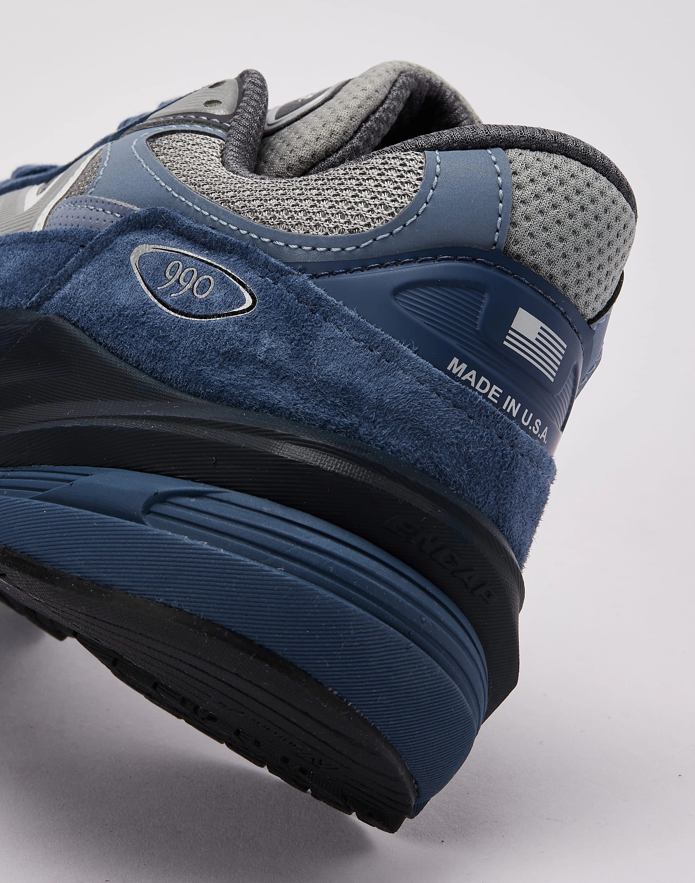 cross - training running shoes New Balance MADE In USA 990v6