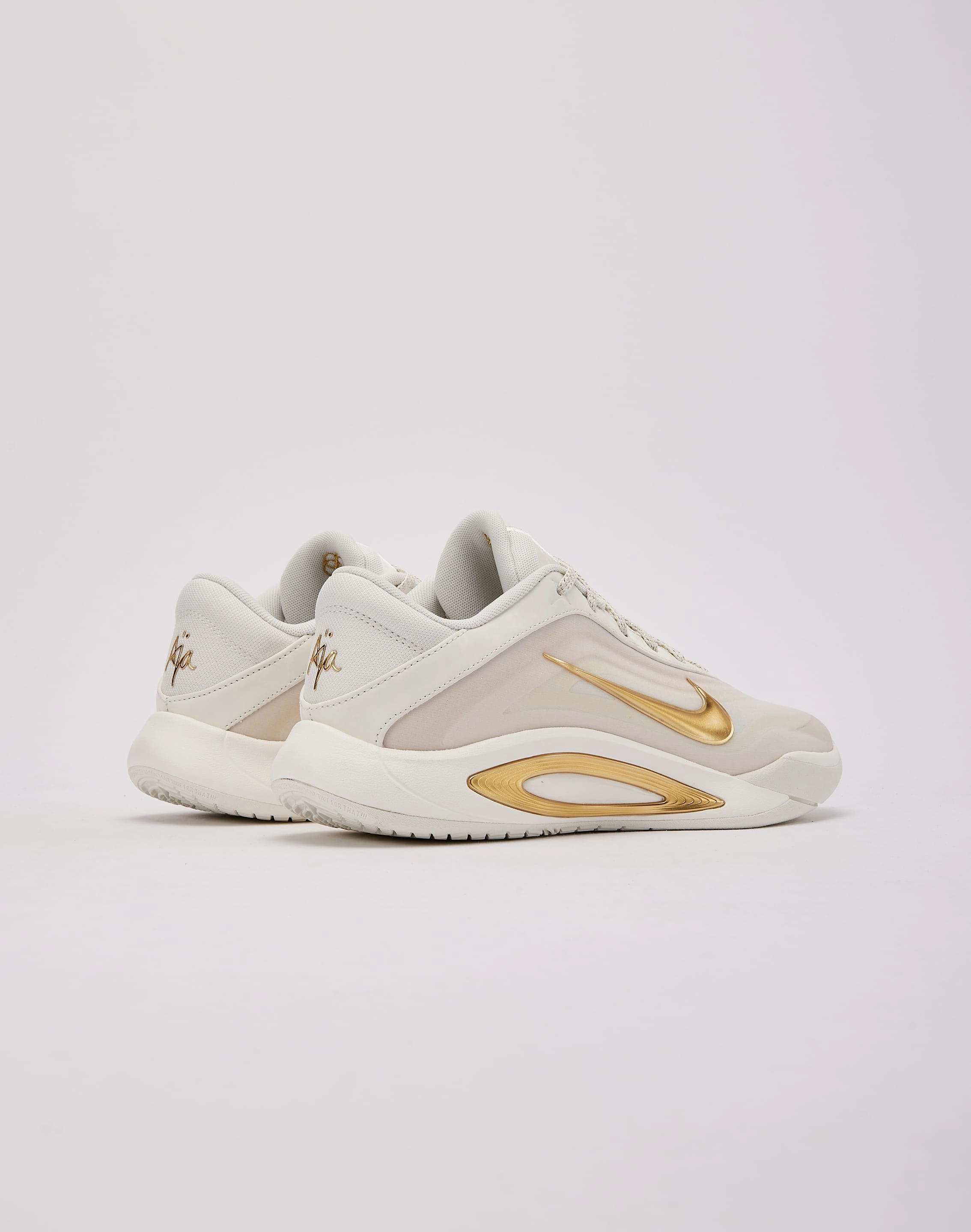 Nike A'One Stretch Fabric Travel Light