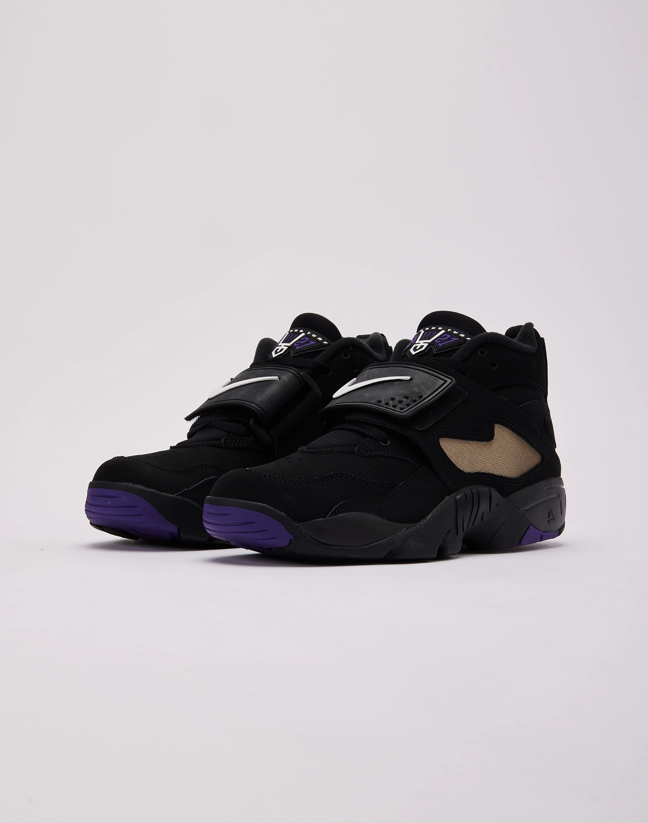 Everywhere Fit Low Impact Landing Design Nike Air Diamond Turf 'Ravens'