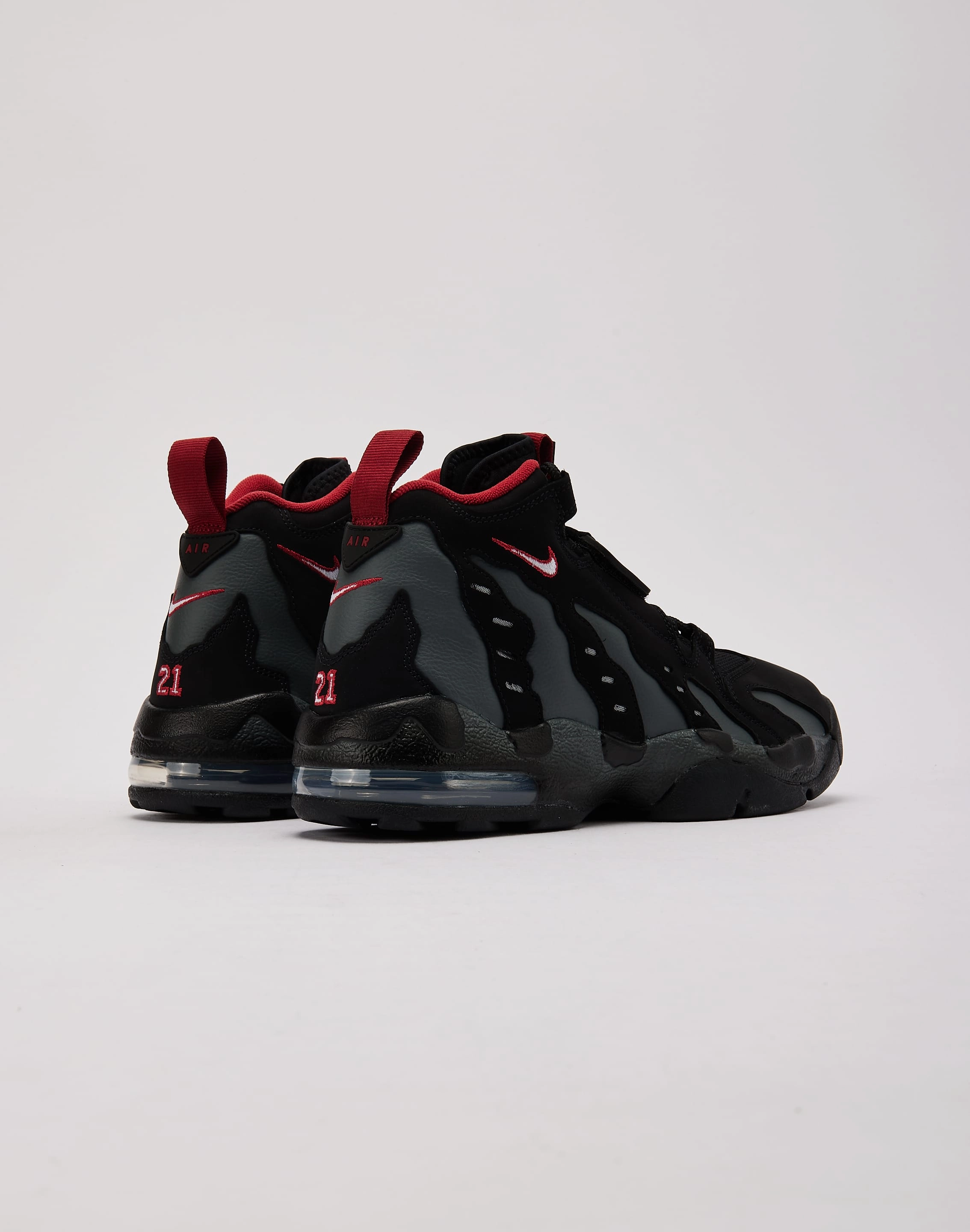 Street Mood material Nike Air DT Max '96 'Falcons'