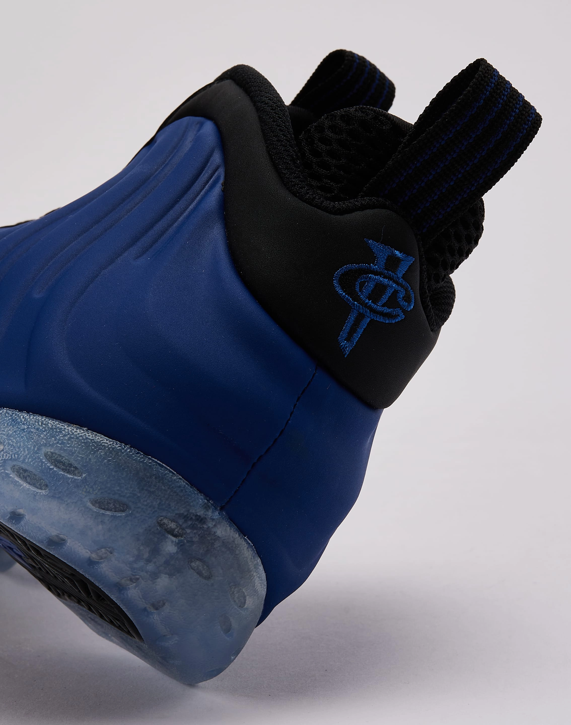 Nike Air Foamposite One 'Deep Royal' Year Trust Planet Mood