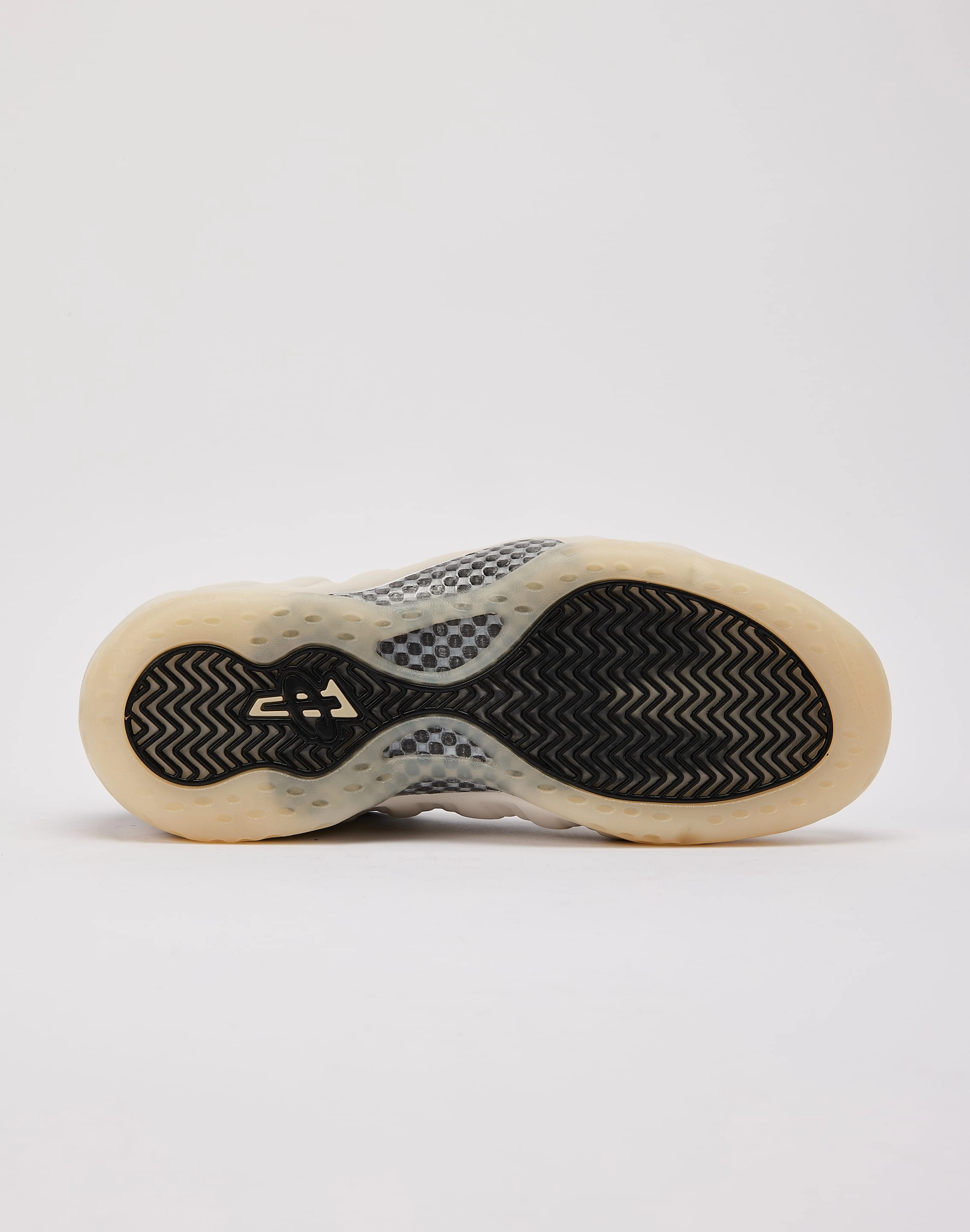 Durable Build Minimalist Fans Nike Air Foamposite One 'Light Orewood Brown'