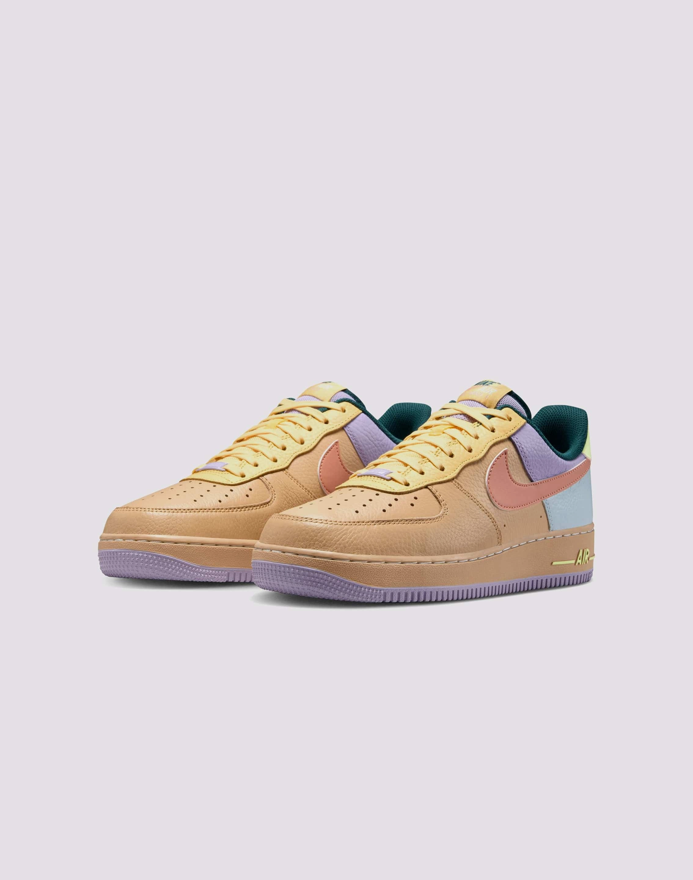 Stride Easy Nike Air Force 1 '07 "Easter"