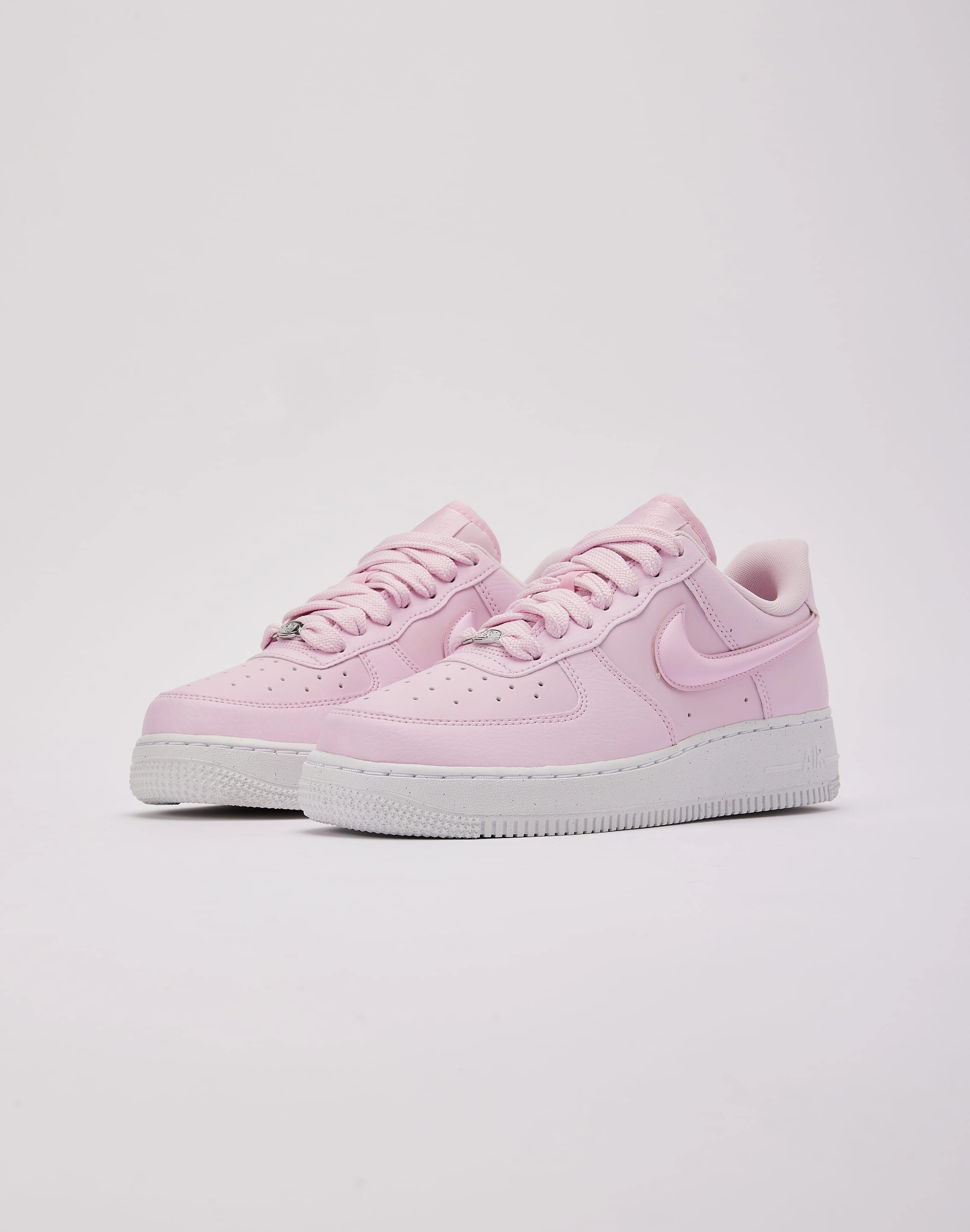 Durable Build Hiking Trails Nike Air Force 1 Low '07