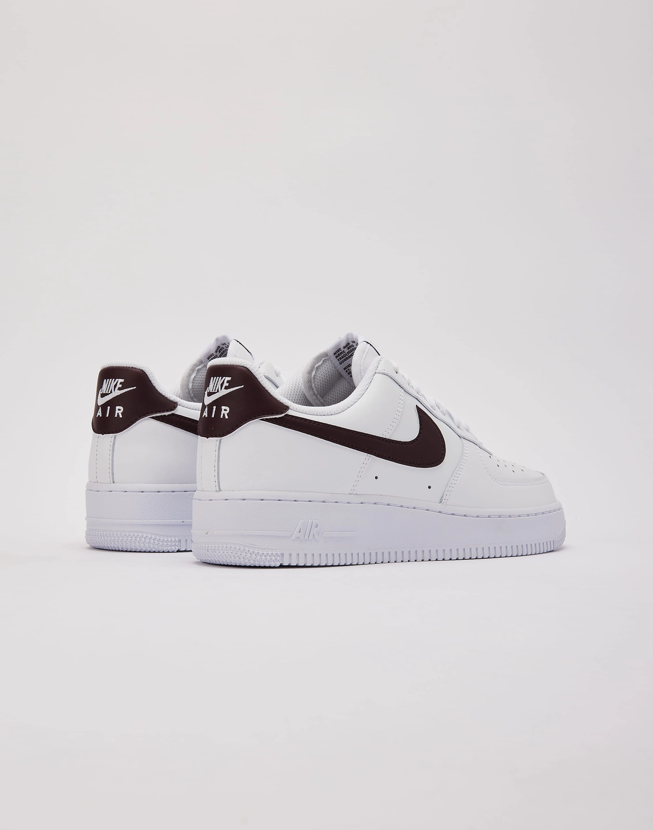 Nike Air Force 1 Low '07 Office Smart Island Step
