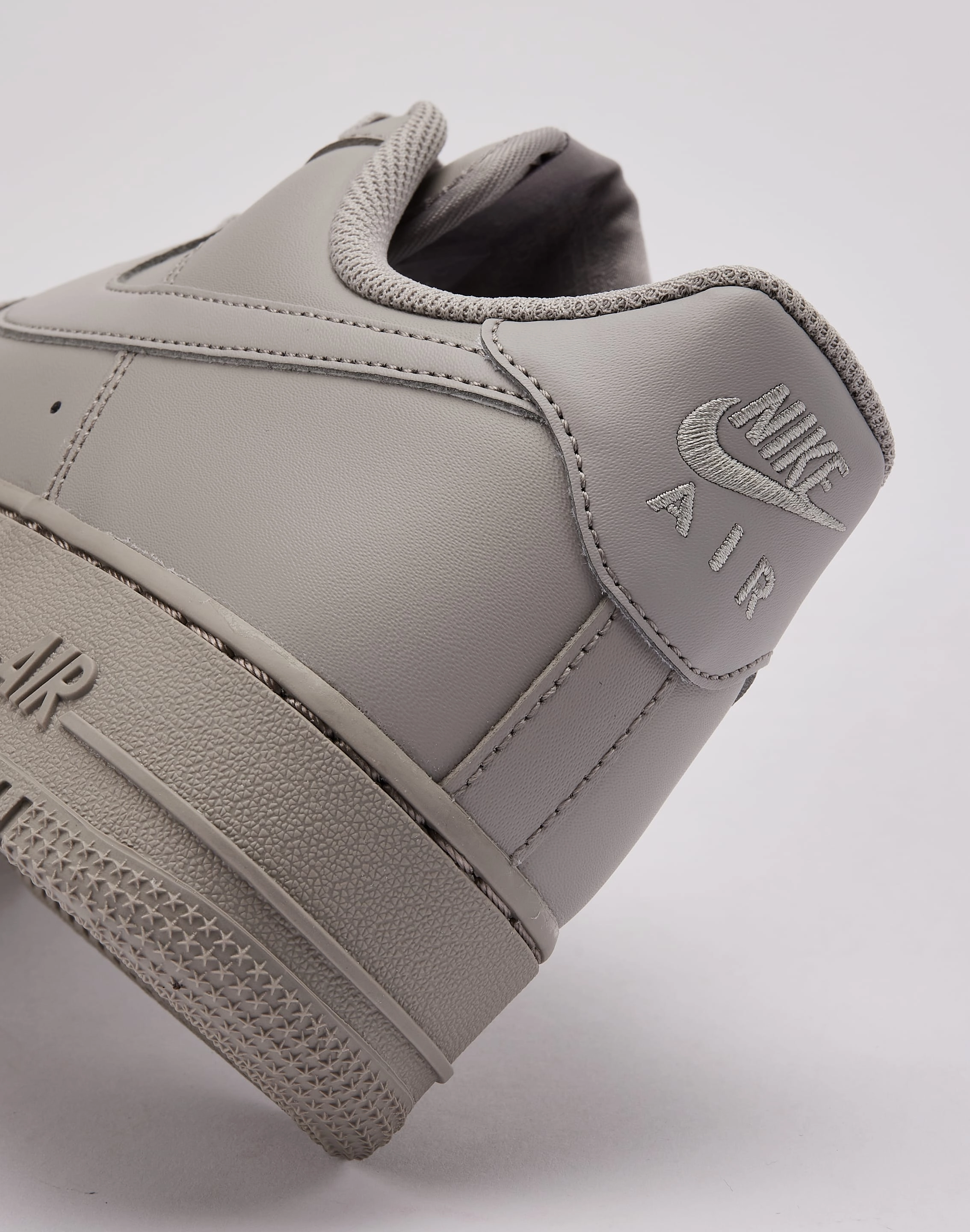 Jungle Path Traction pattern Nike Air Force 1 Low '07