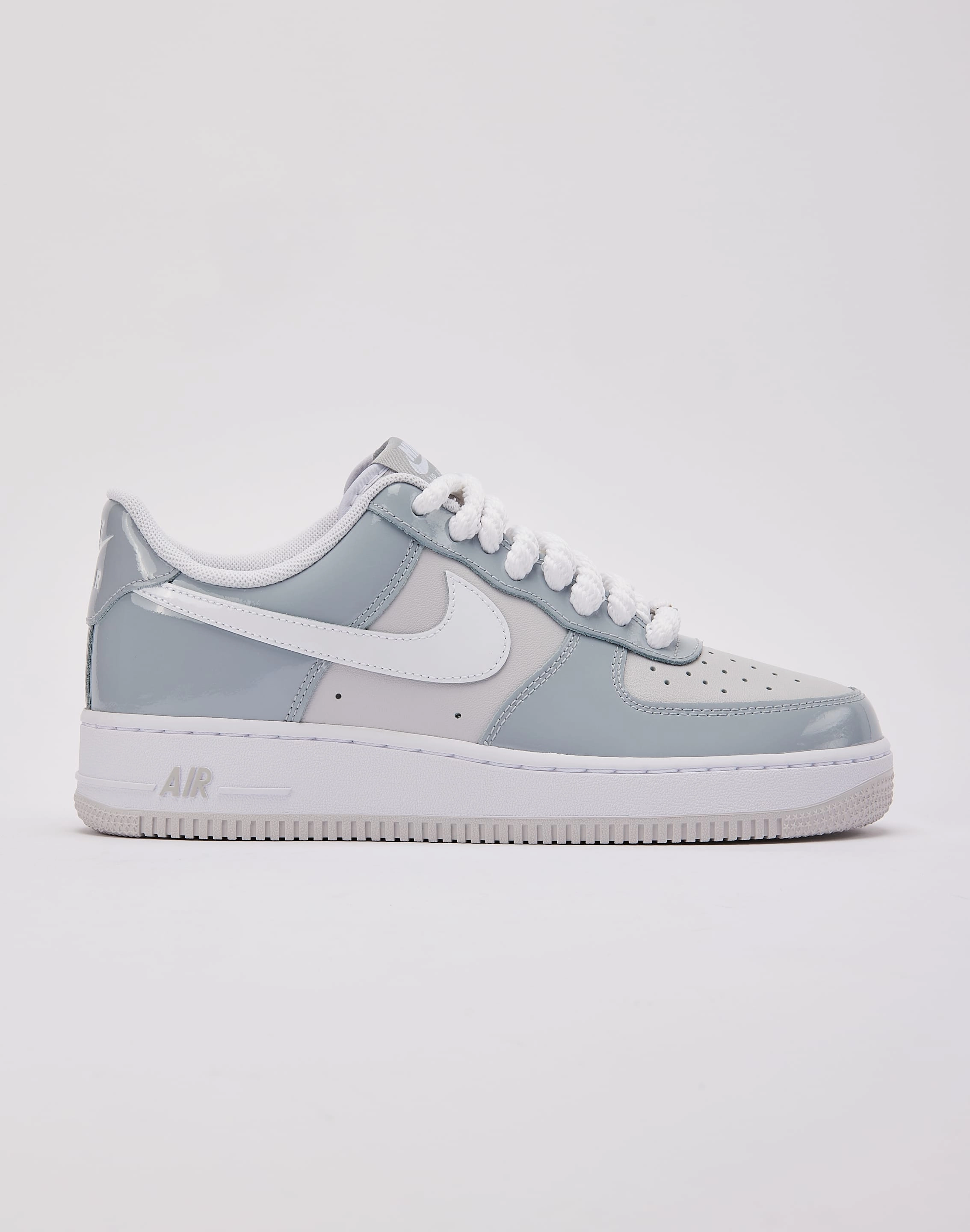 Nike Air Force 1 Low '07 LV8 Shiny Tone