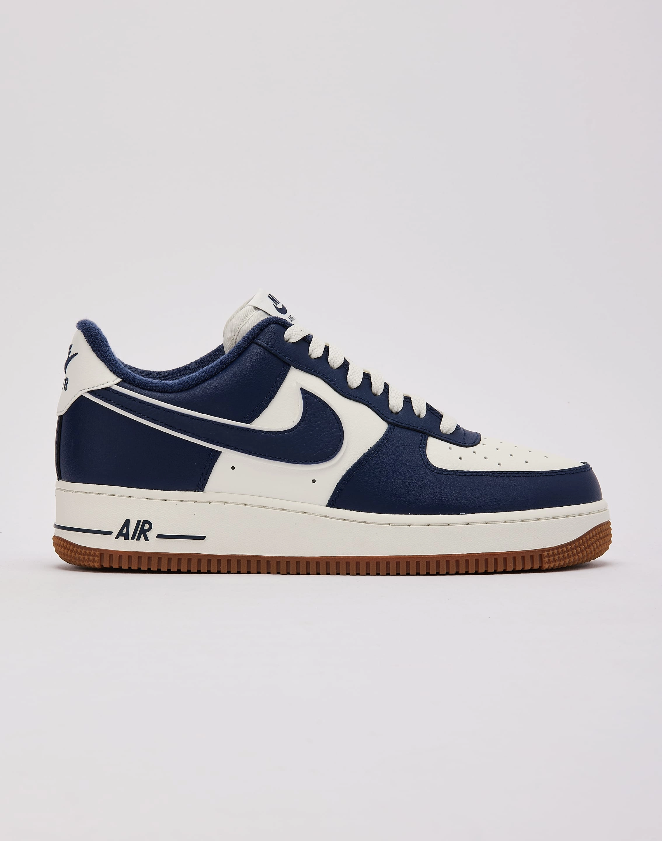 Nike Air Force 1 Low '07 LV8 Winter Chill