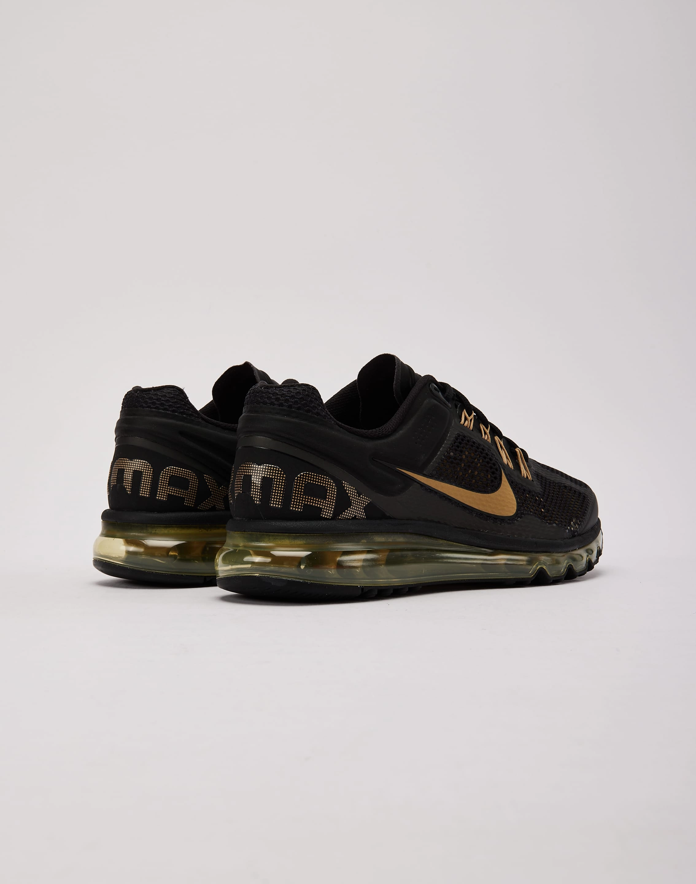 park - running shoes rubber sole shoe property Nike Air Max 2013