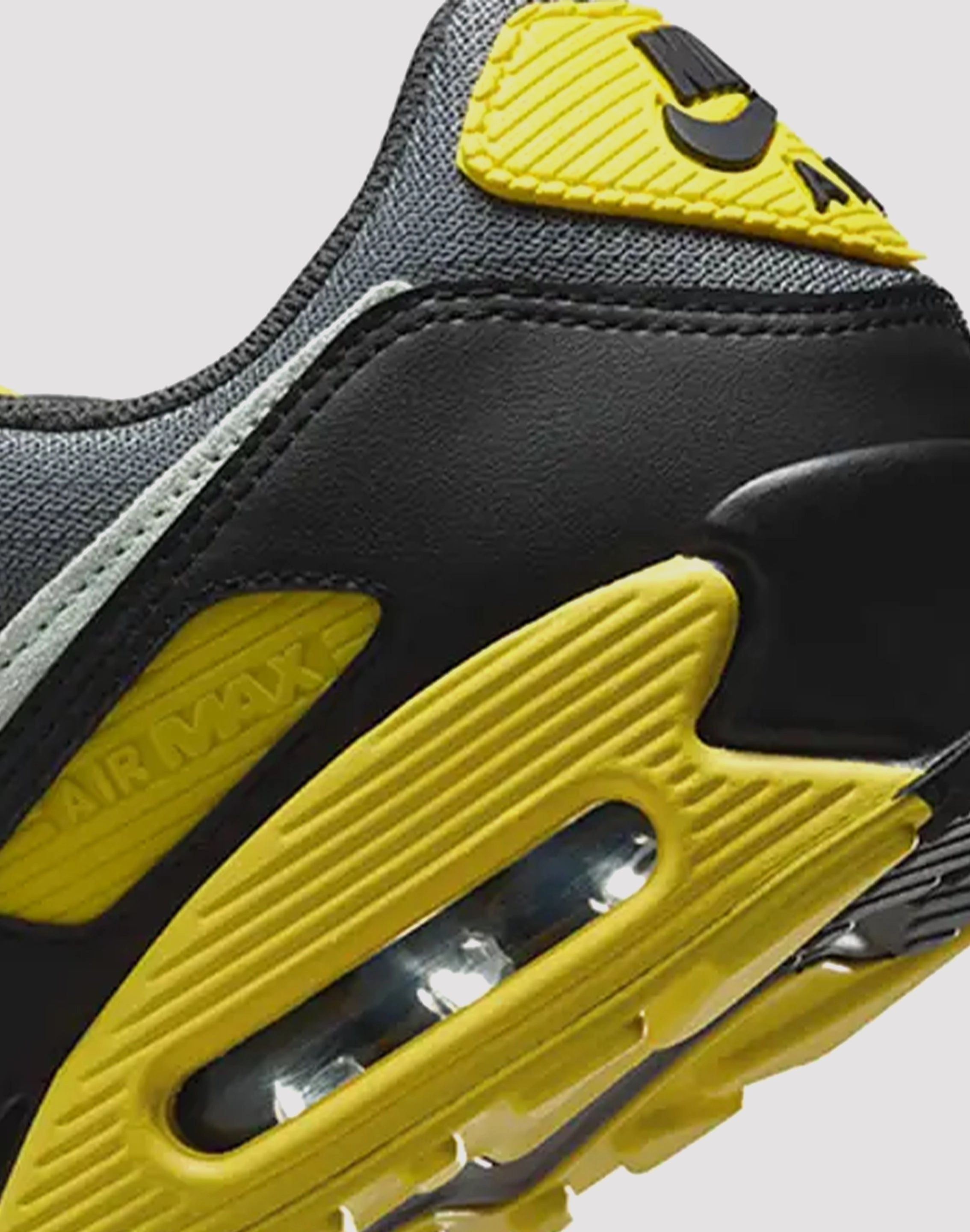 sports accessory Seamless Knit Construction Nike Air Max 90