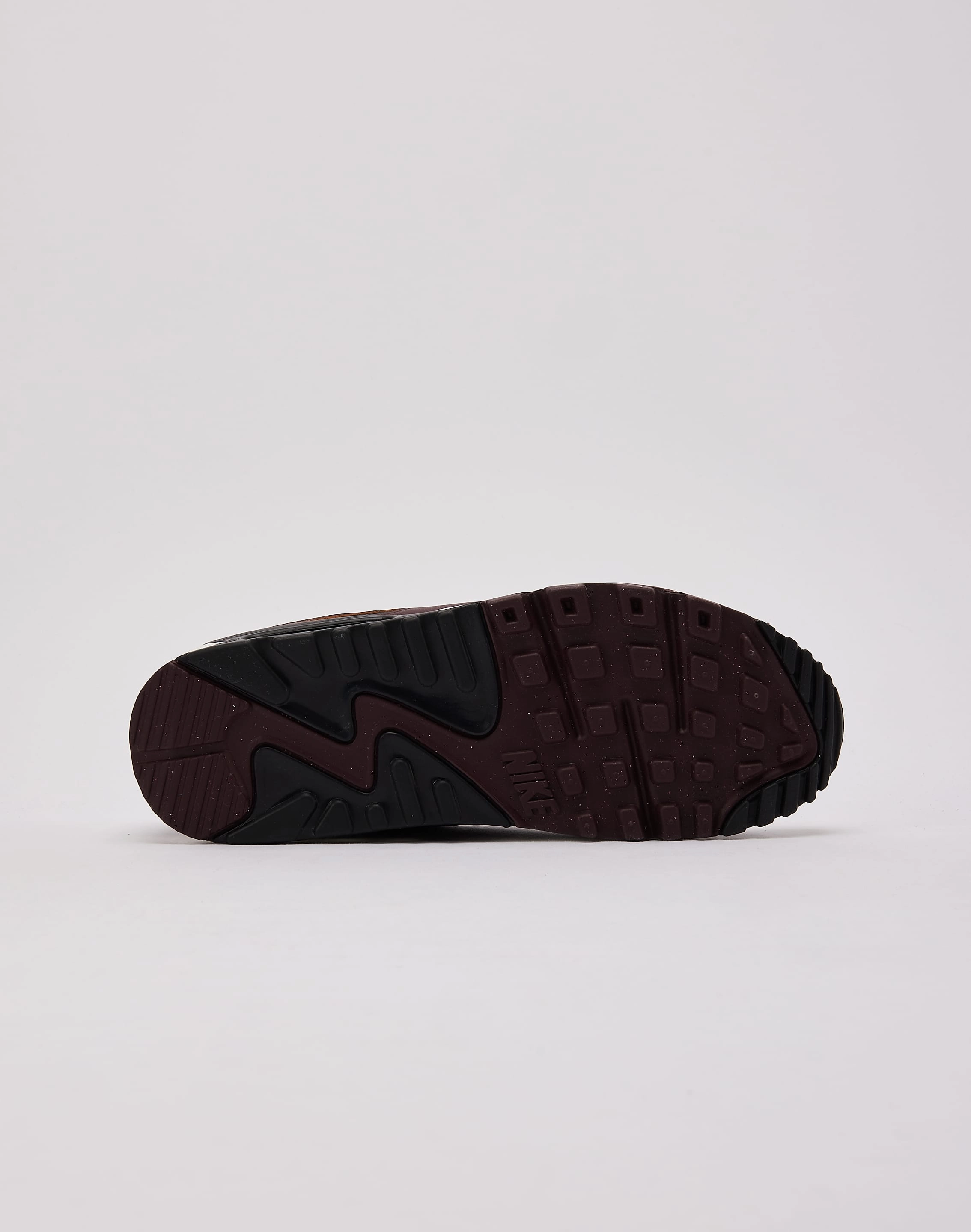 Nike Air Max 90 cushioned collar