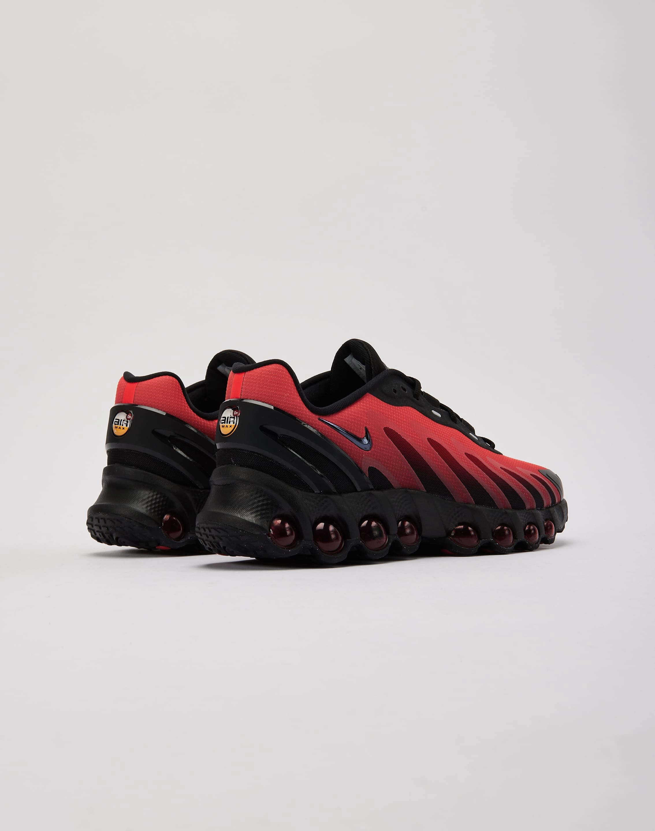 shock - absorbing comfort Nike Air Max Dn8
