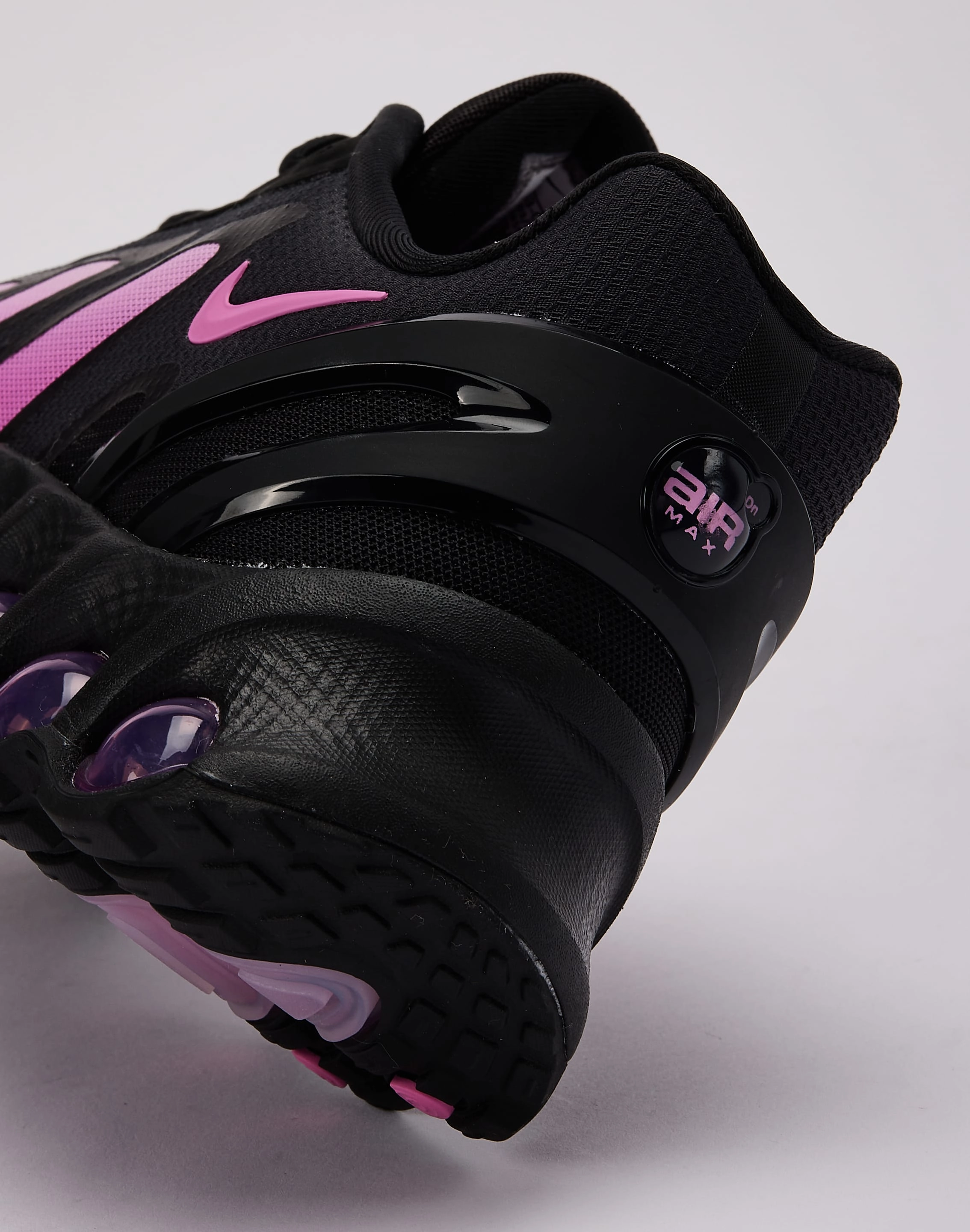 Multi Layer Interior Ultra Responsive Midsole Nike Air Max Dn8