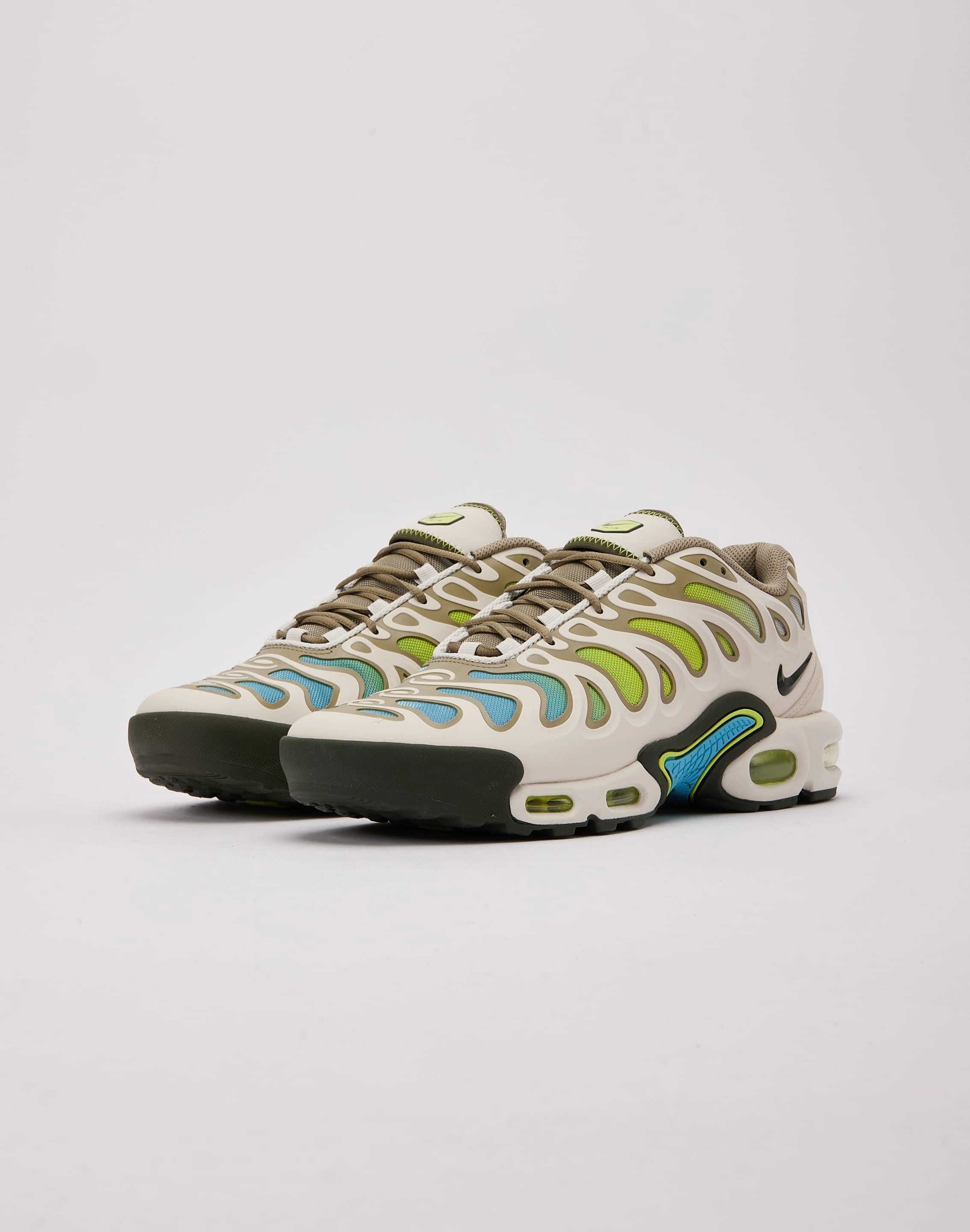 historical - themed running wear Nike Air Max Plus Drift