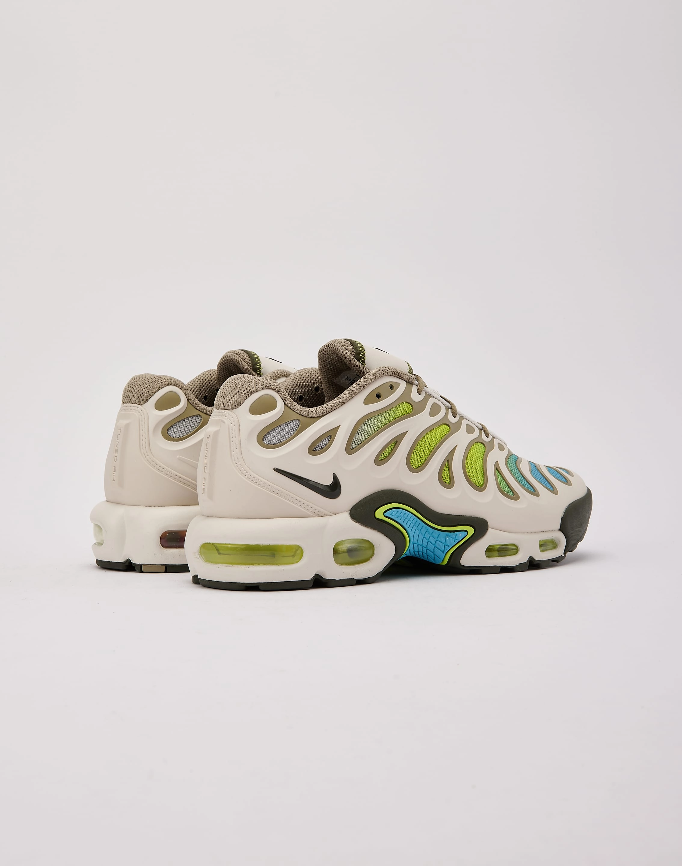 Nike Air Max Plus Drift narrow shoes