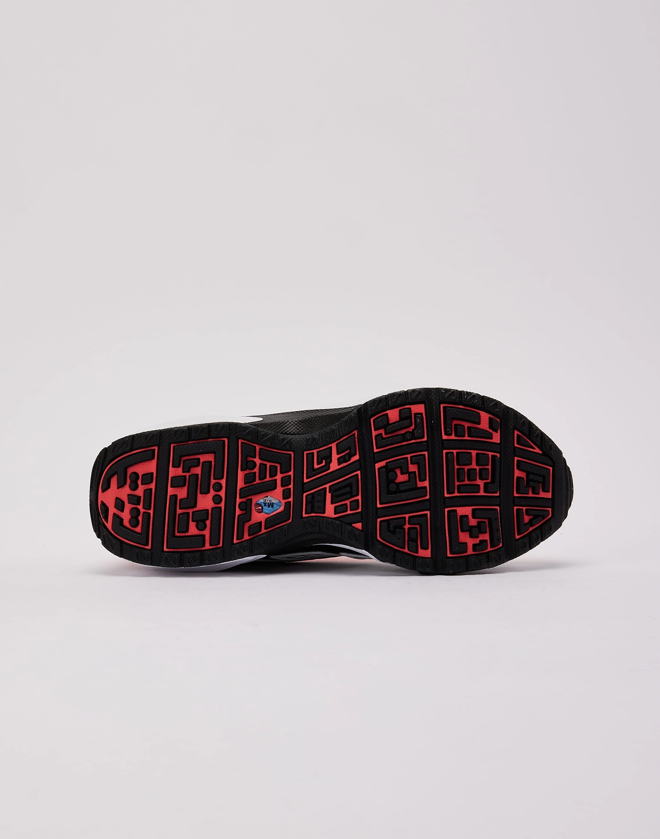 lace - decorated running gear running for a better life Nike Air Max SNDR 'Bright Crimson'