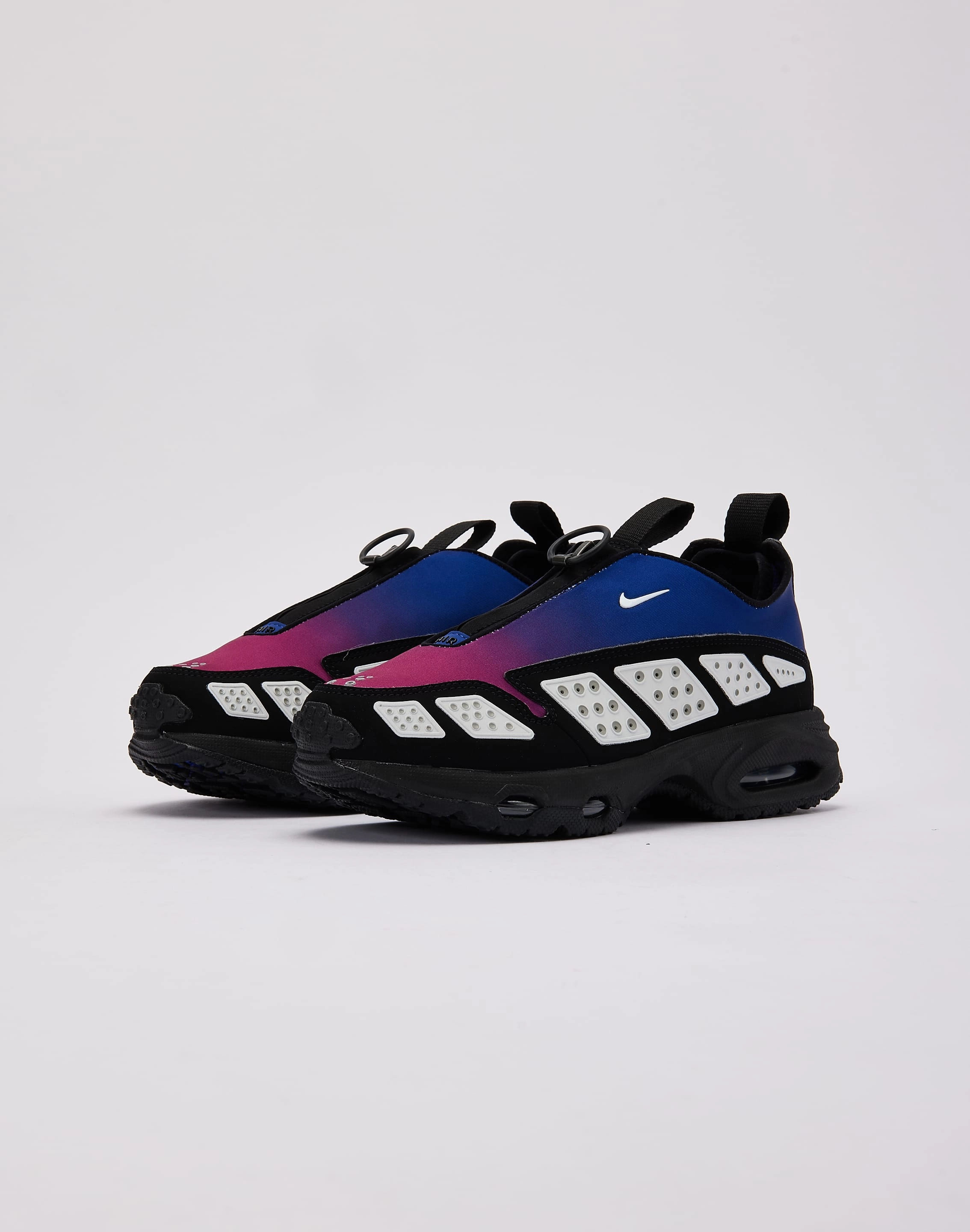 running in wide tracks shoes Nike Air Max SNDR 'Deep Night'