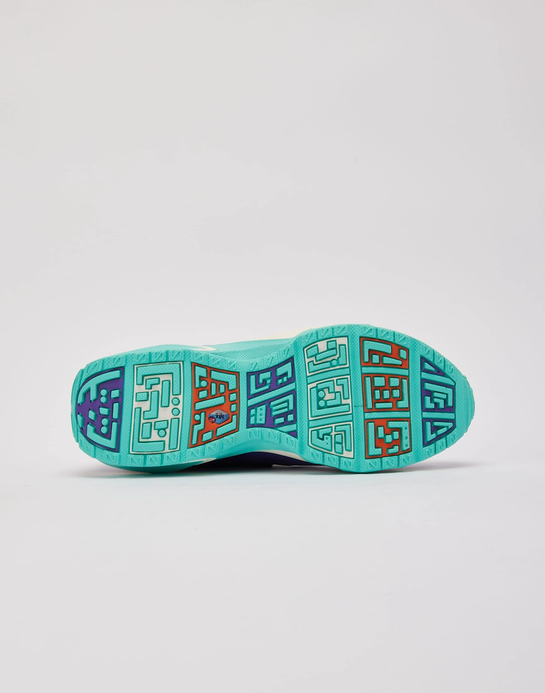 Hyper Compression Midsole Comfort Focused Engineering Nike Air Max SNDR 'Doernbecher Freestyle'