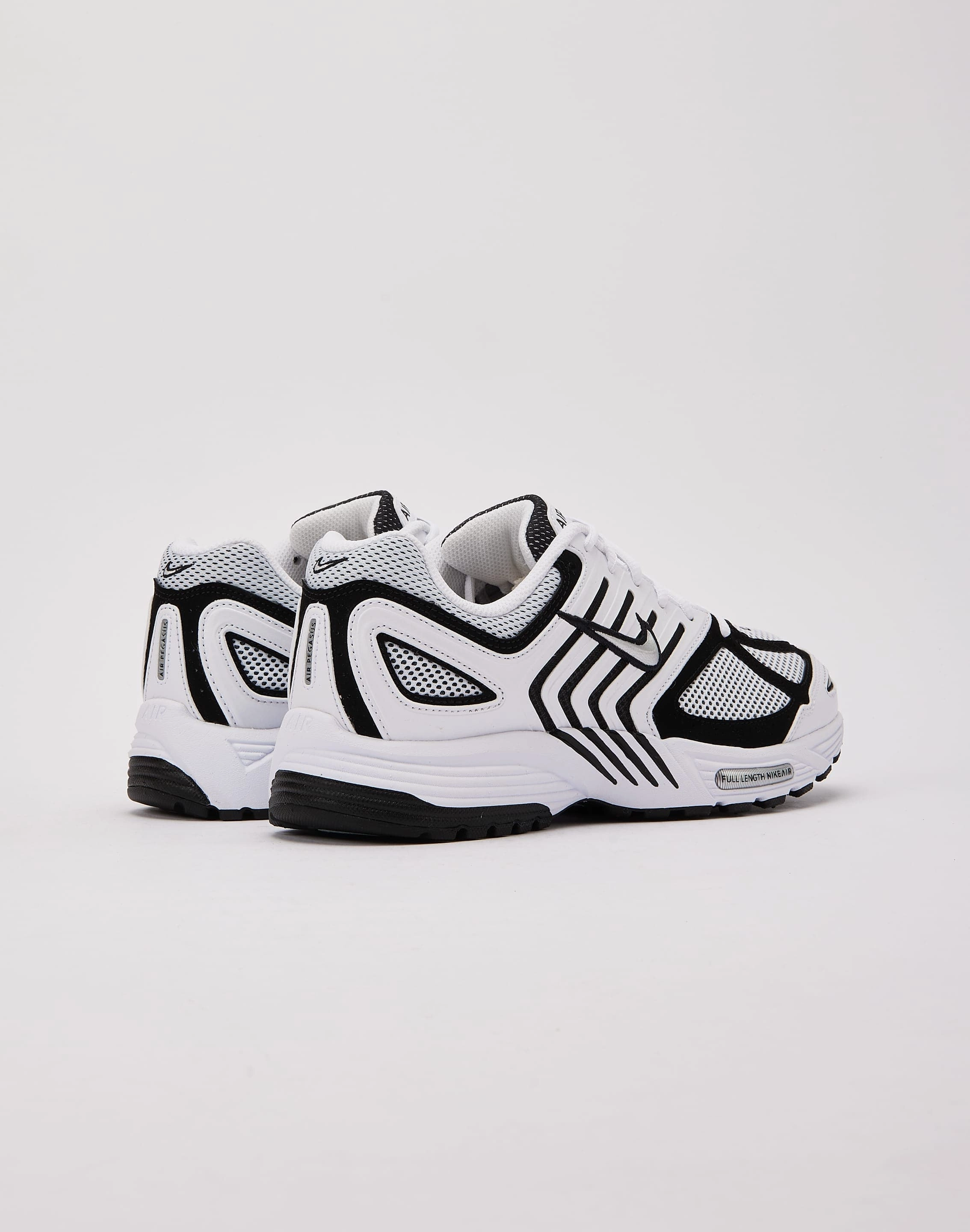 sports footgear Springy Midsole Nike Air Pegasus 2005