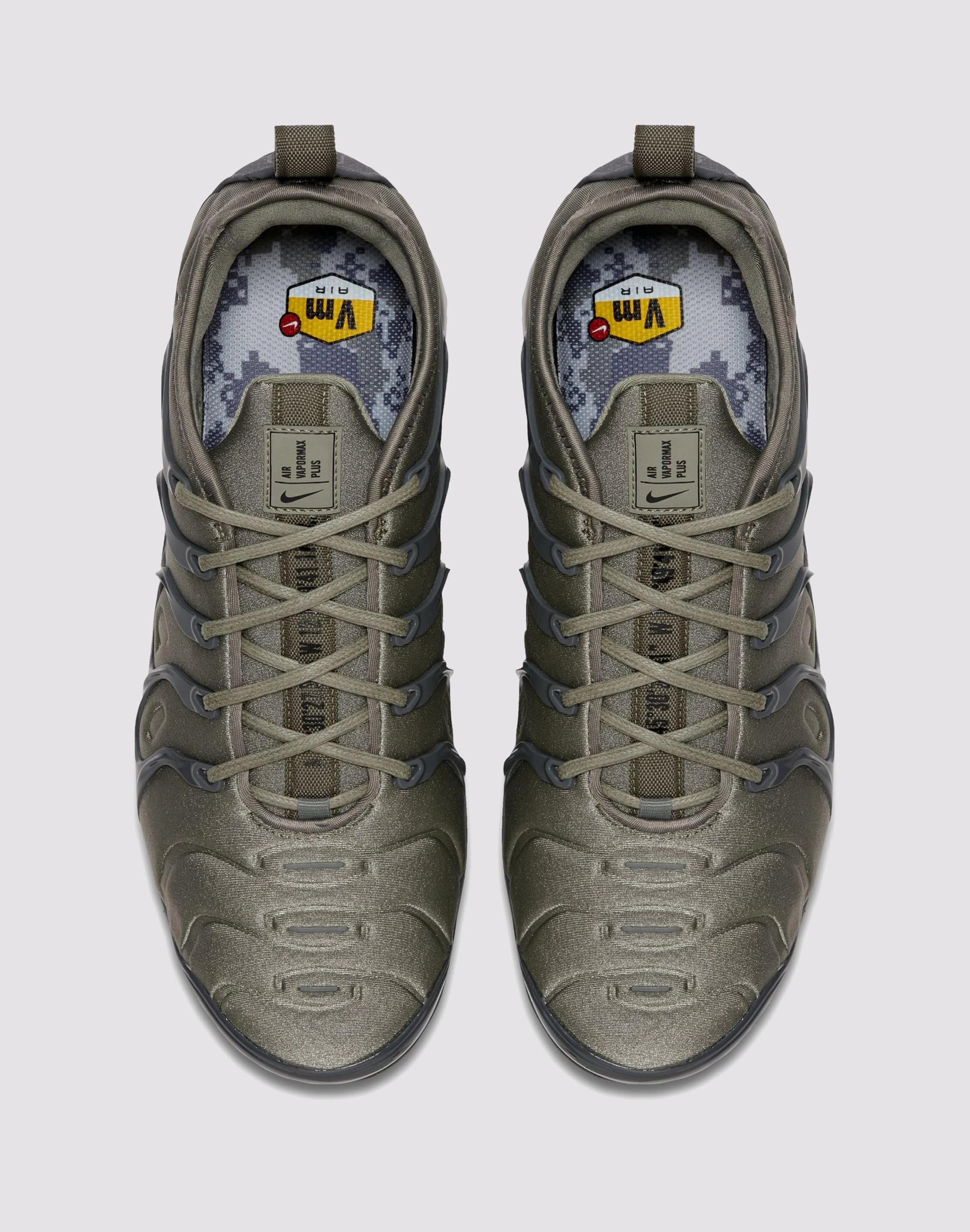 Nike Air VaporMax Plus Competitive sports speed - training shoes