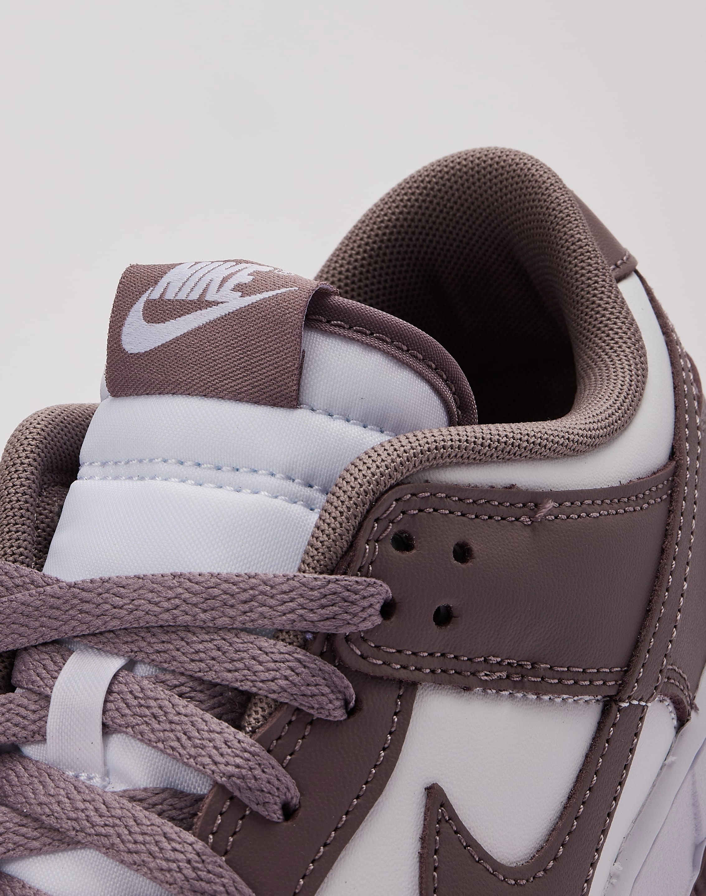 Strap Mode Nike Dunk Low