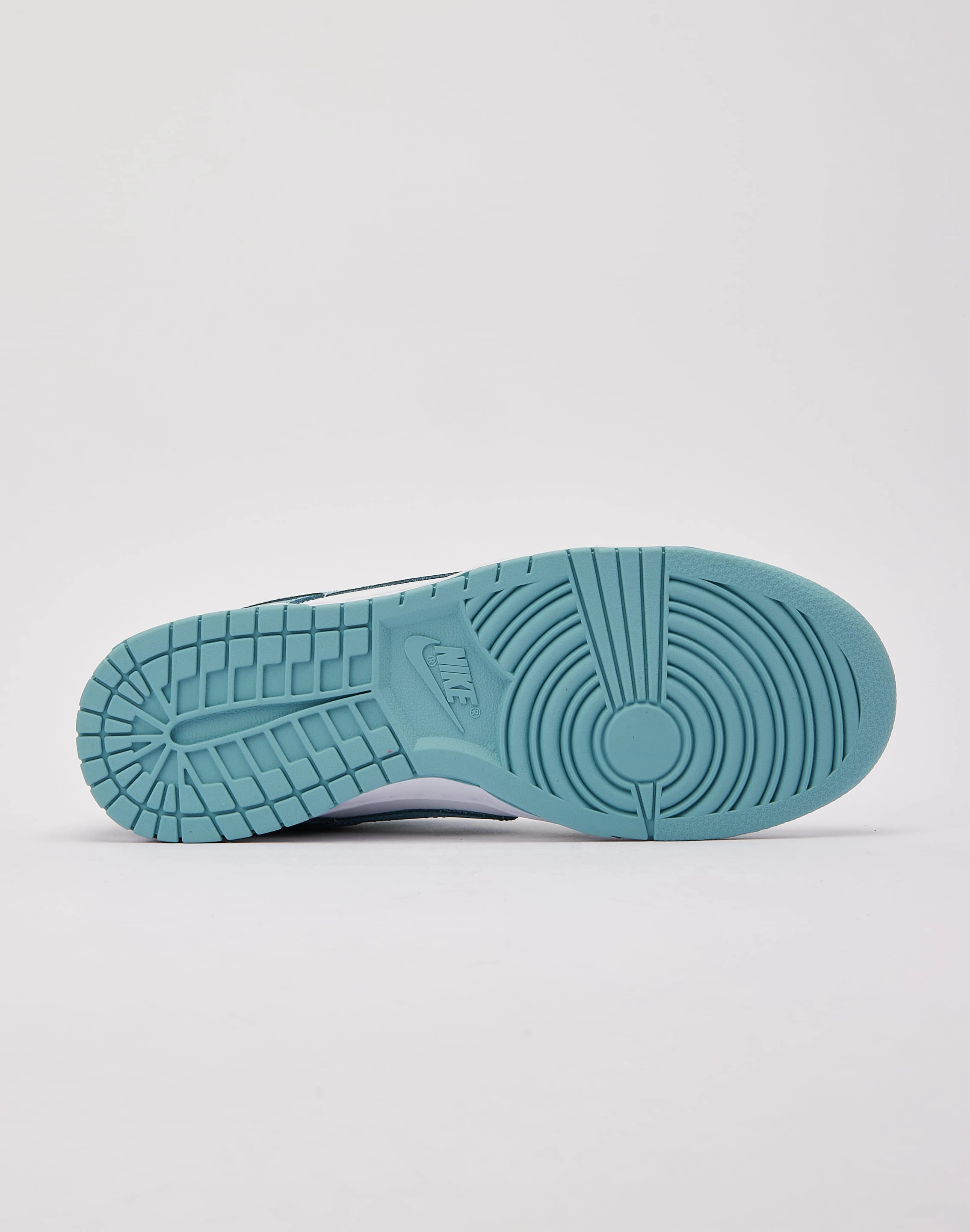 Nike Dunk Low Retro Street Glow