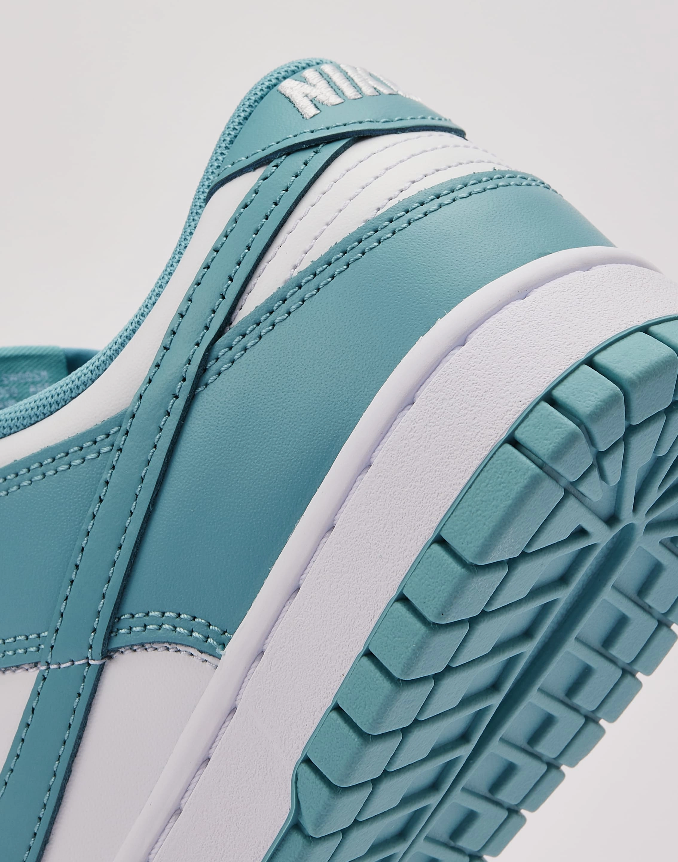 Quick Drying Weekend Errands Nike Dunk Low Retro