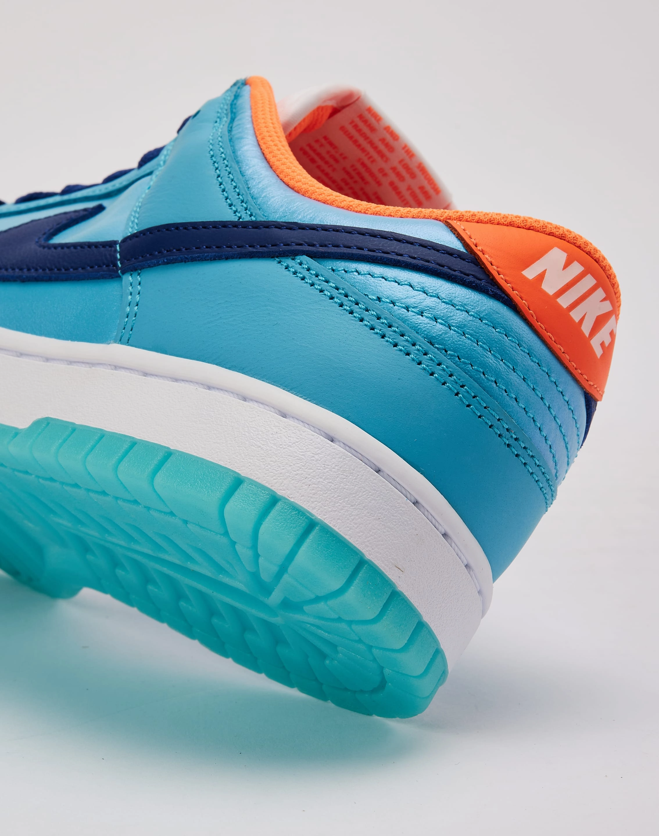 Nike Dunk Low SE Toe Protection