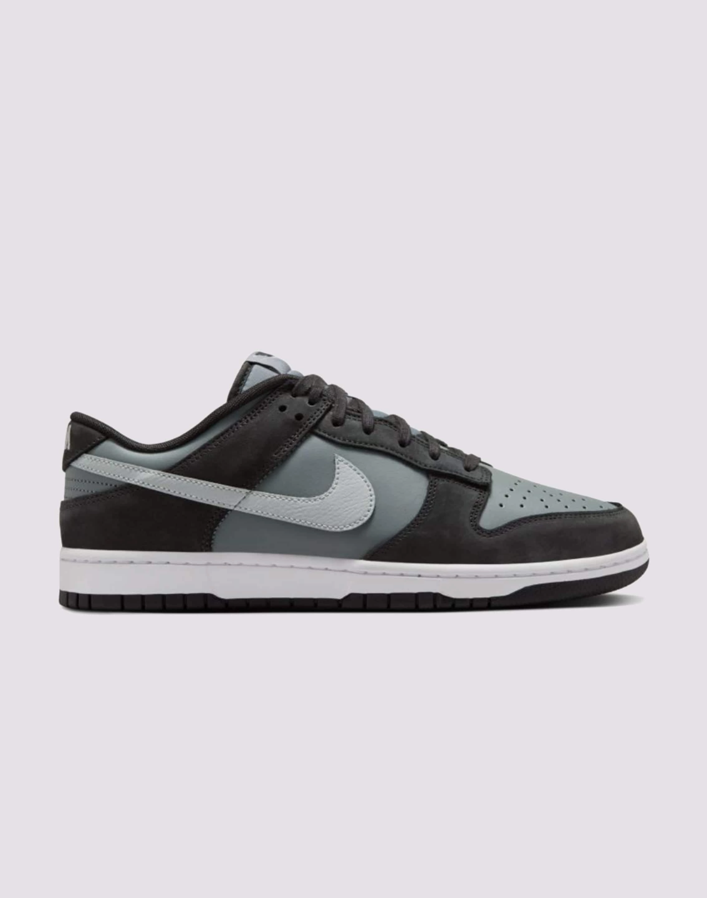 Breathable Airflow Channels Style Goal Nike Dunk Low