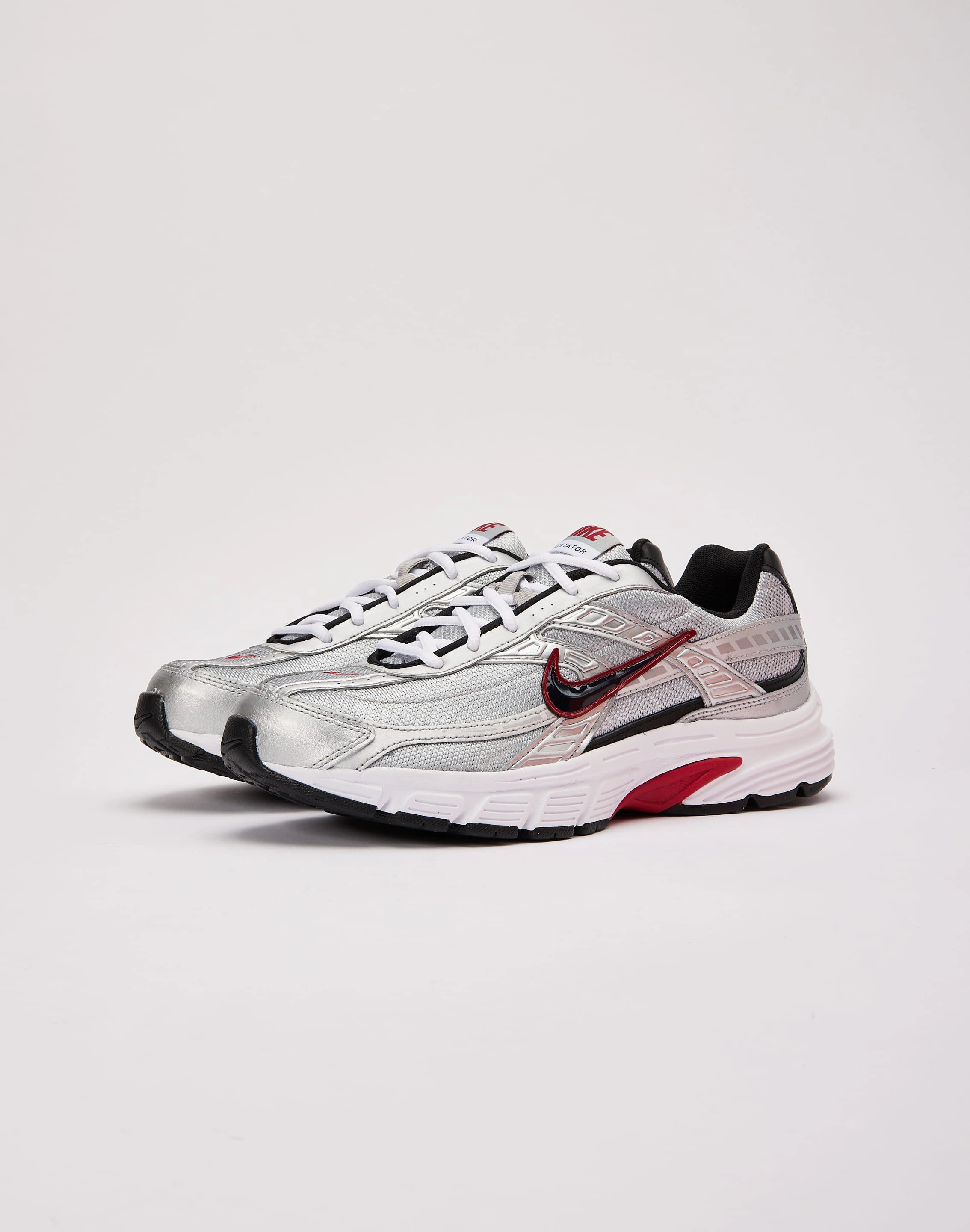 Nike Initiator Traction Grooves experienced running option