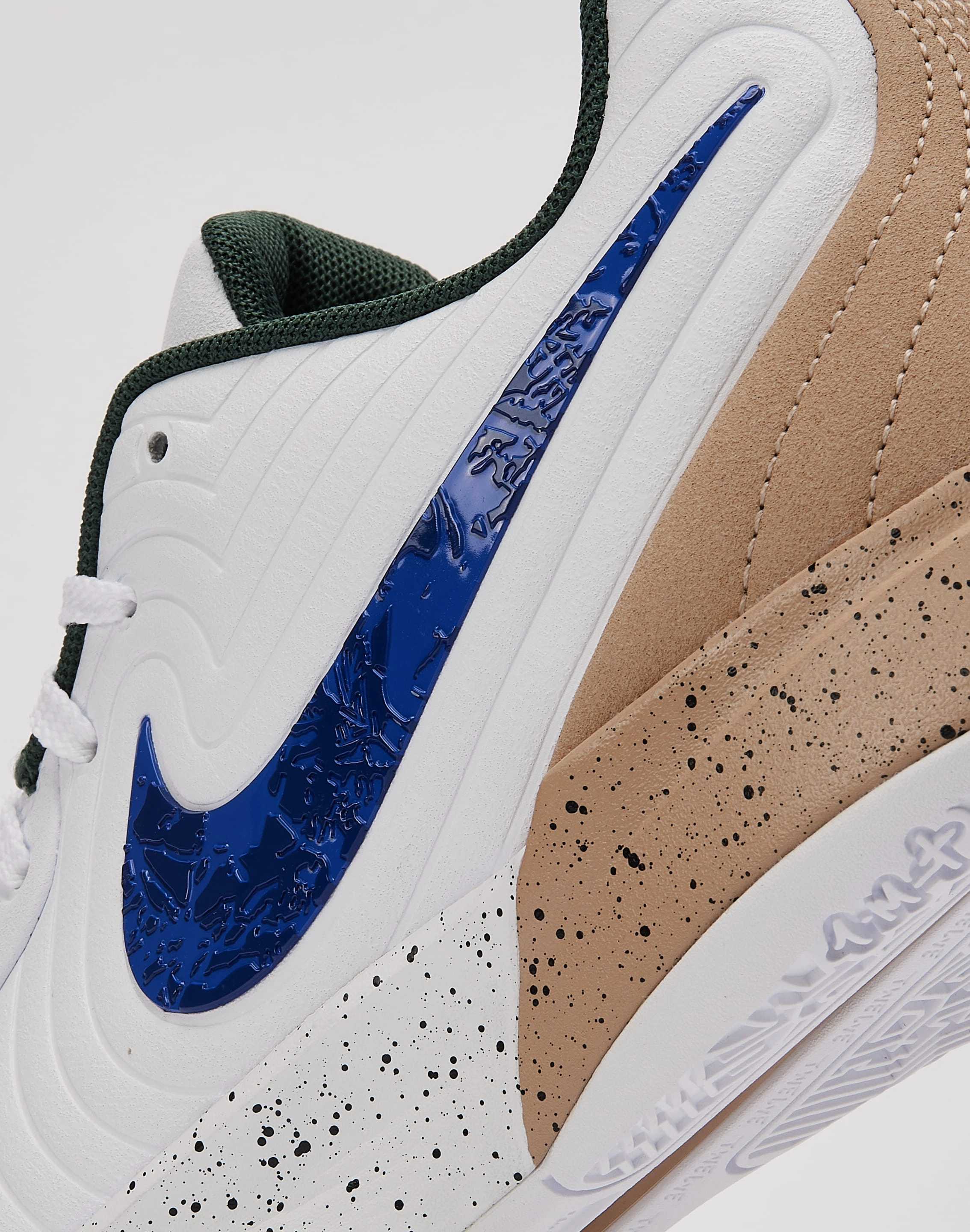 Nike Ja 2 Breathable mesh upper Sport Life