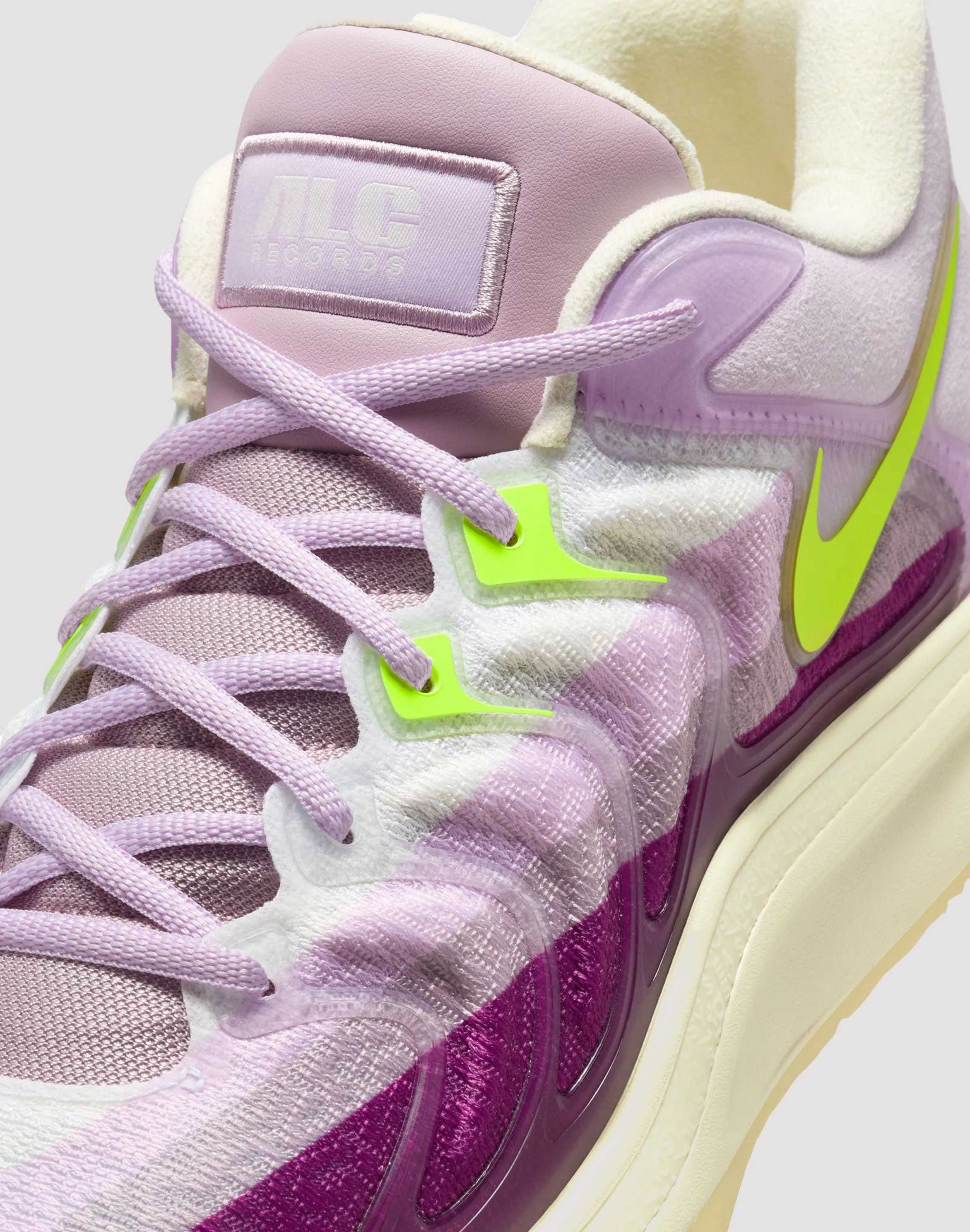 Nike KD17 Producer Pack The Alchemist Basketball Lightweight Form Road Trip Quick Flow