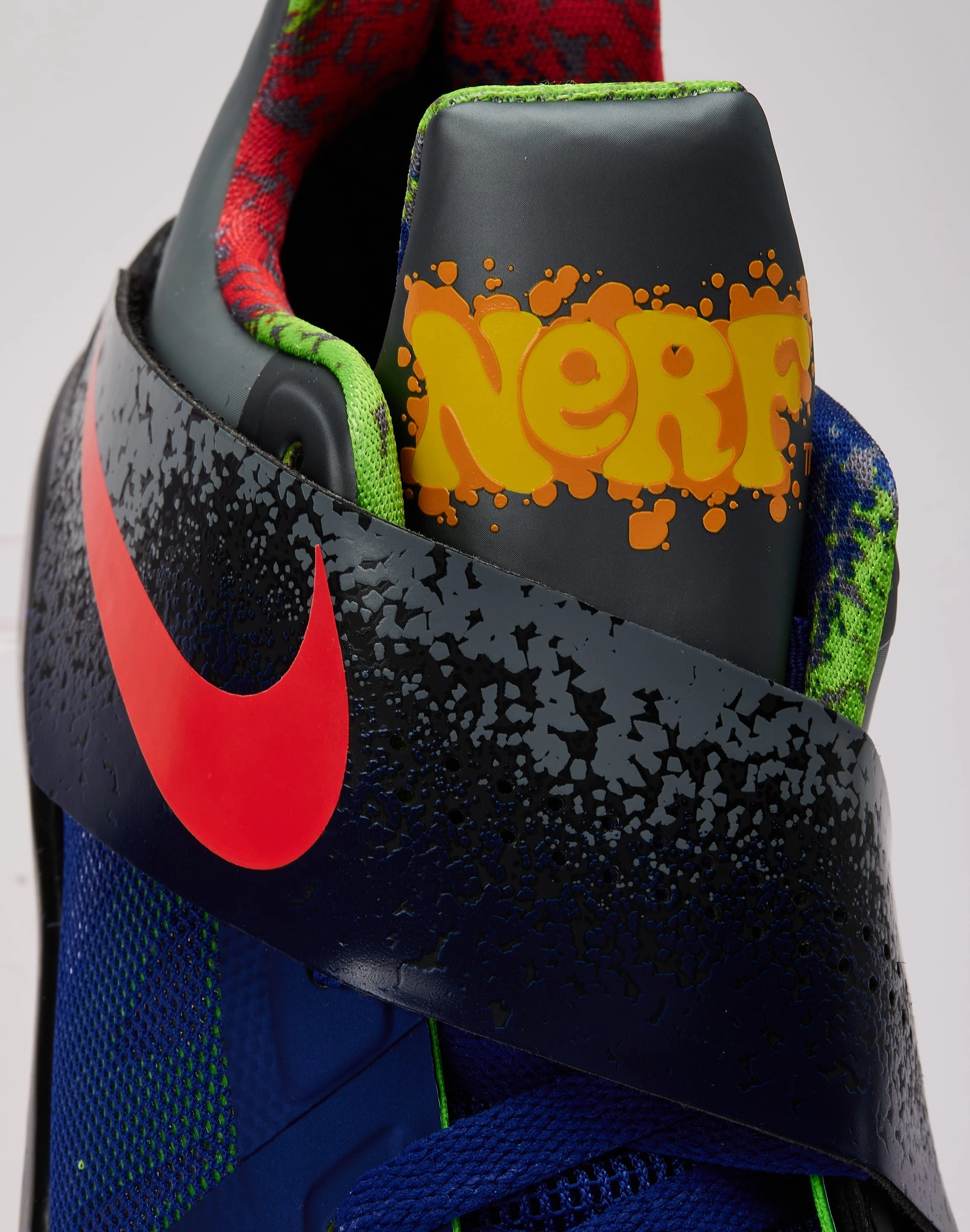 Nike KD 4 'Nerf' Waterproof Daily Walk evening run