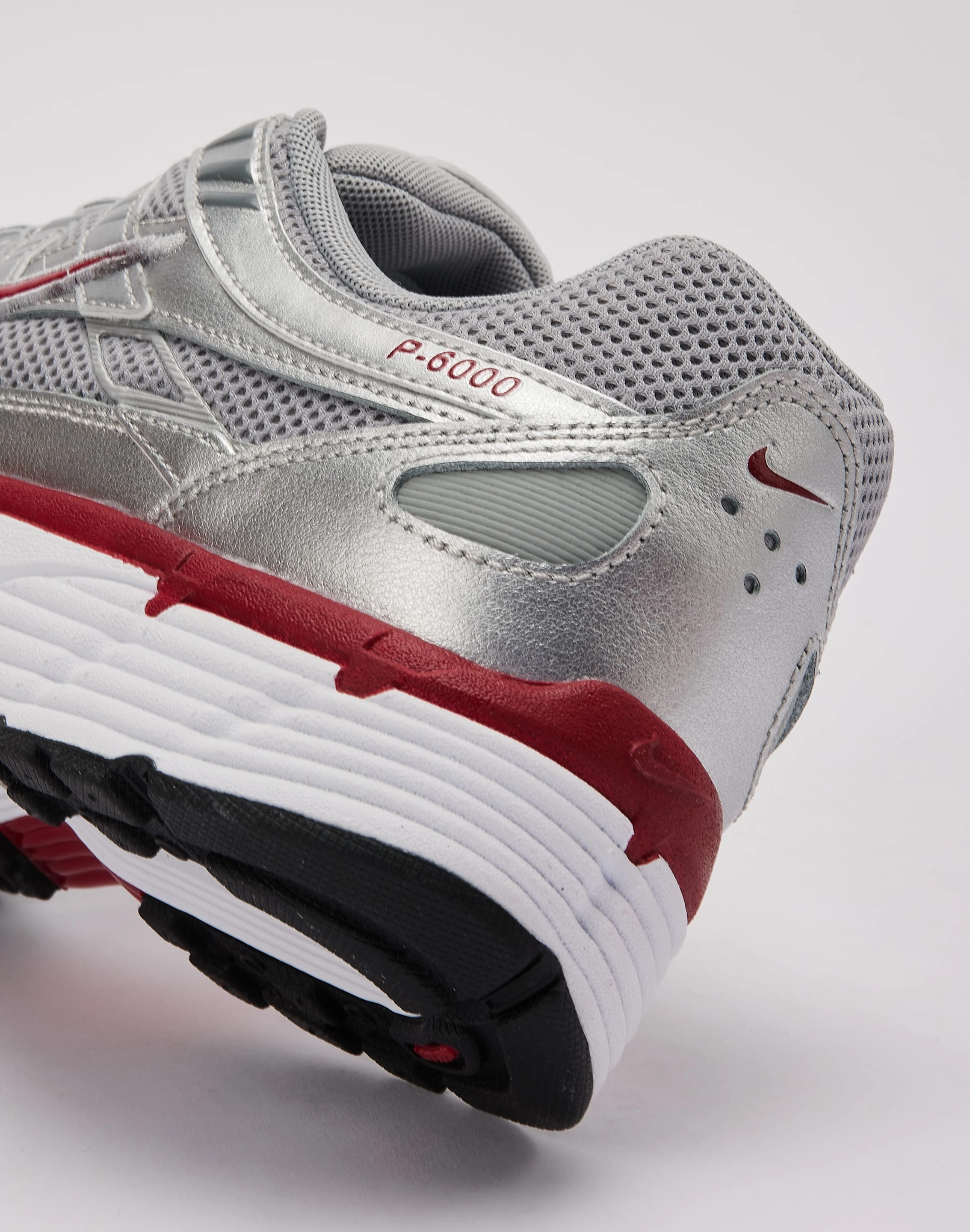 Nike P-6000 Indoor Running ensure safety