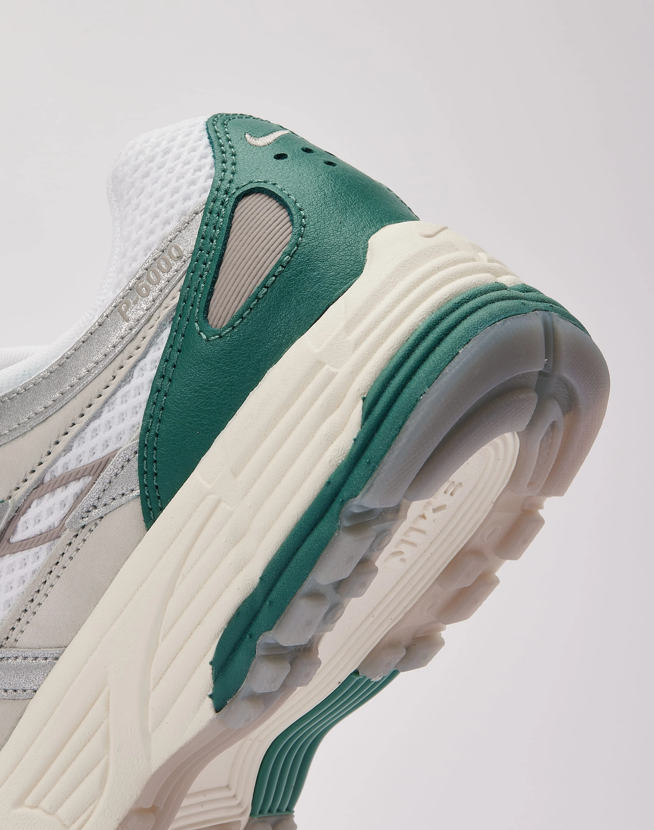 Nike P-6000 Premium low - profile shoes non - sponsored shoes