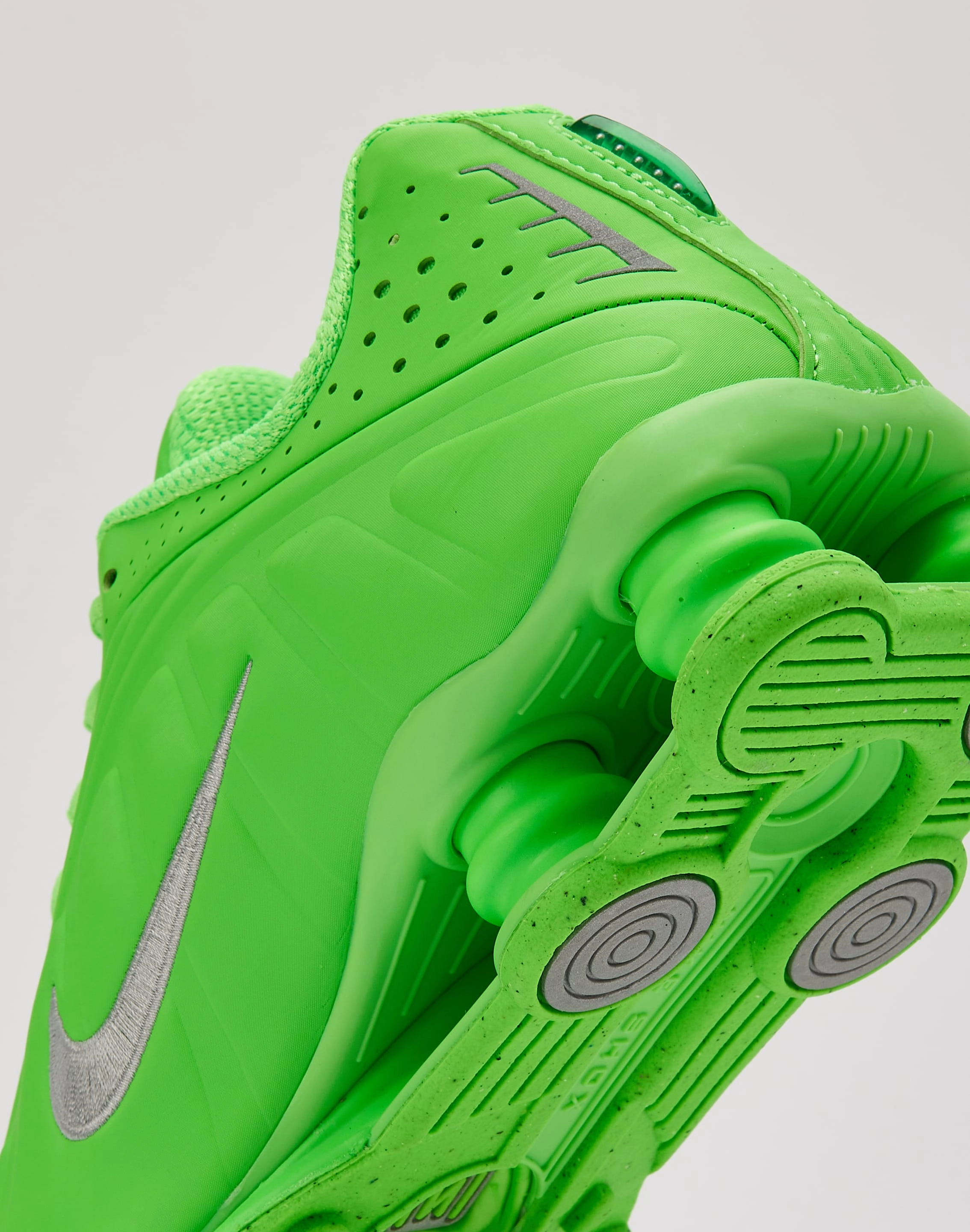 Hook And Loop running shoes for fitness - oriented men Nike Shox R4