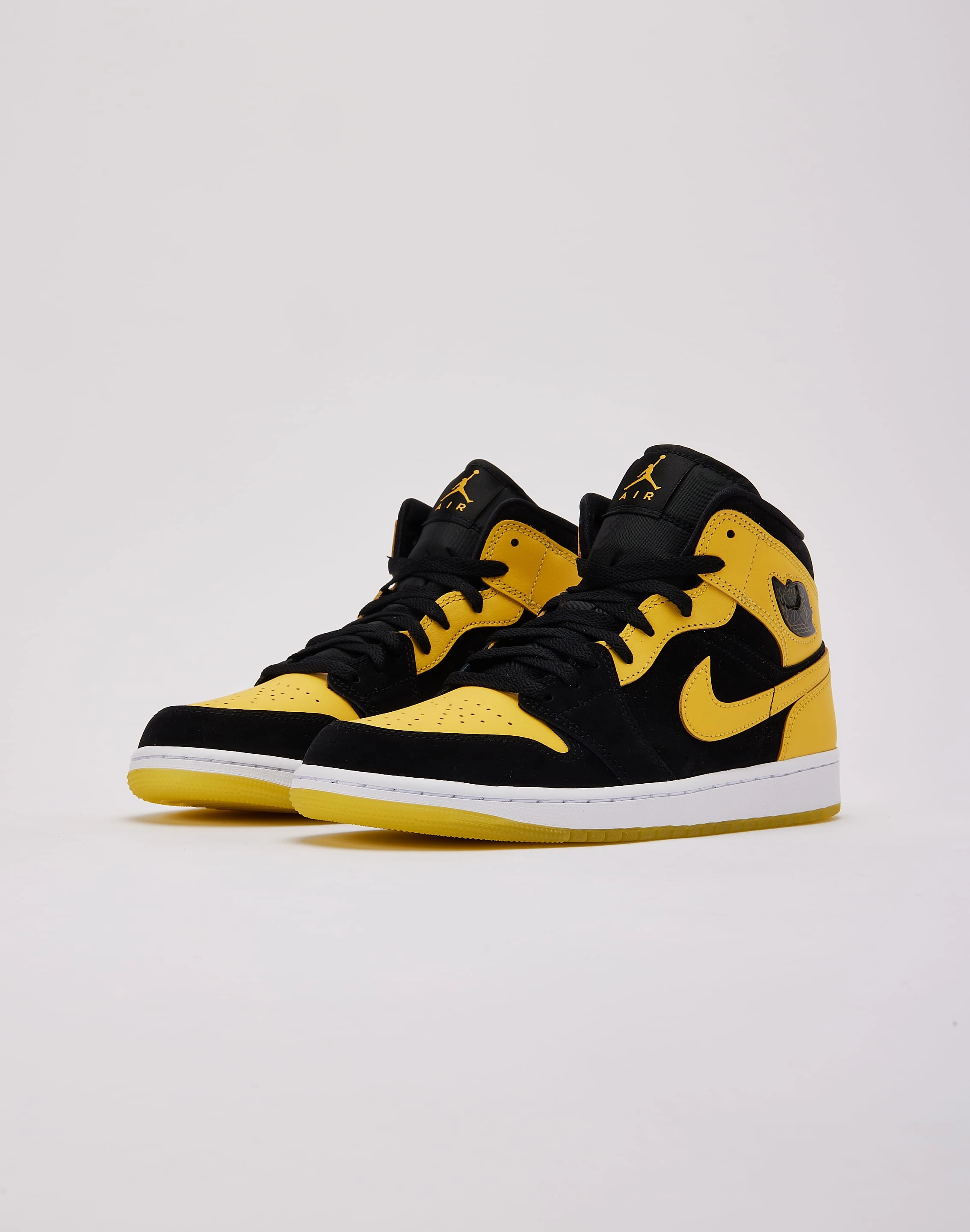 Jordan Air Jordan 1 Mid SE 'New Love' Soft Neutral Cushioned Footbed