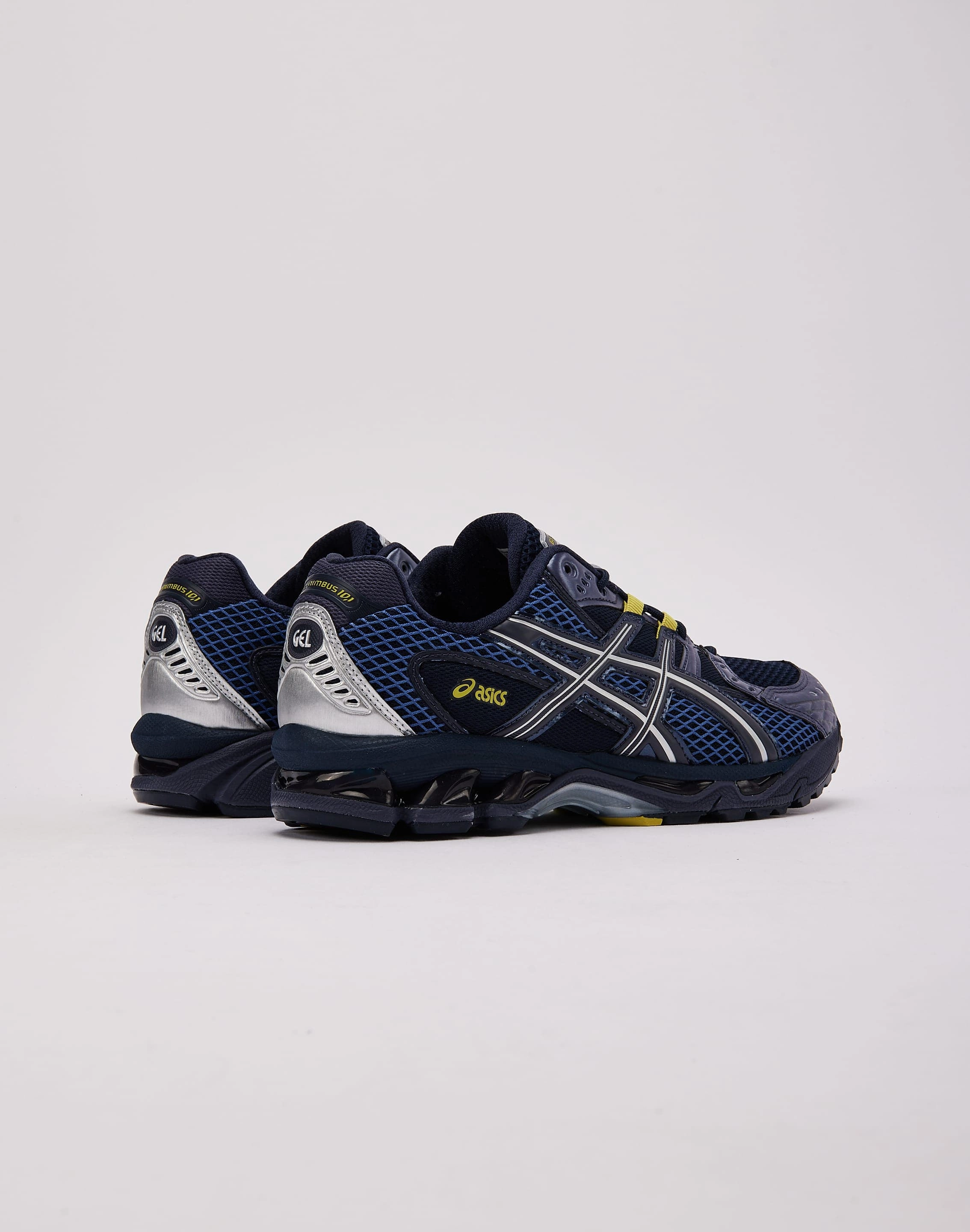 Asics GEL-NIMBUS 10.1 Slip Resistant Grip running in mud shoes