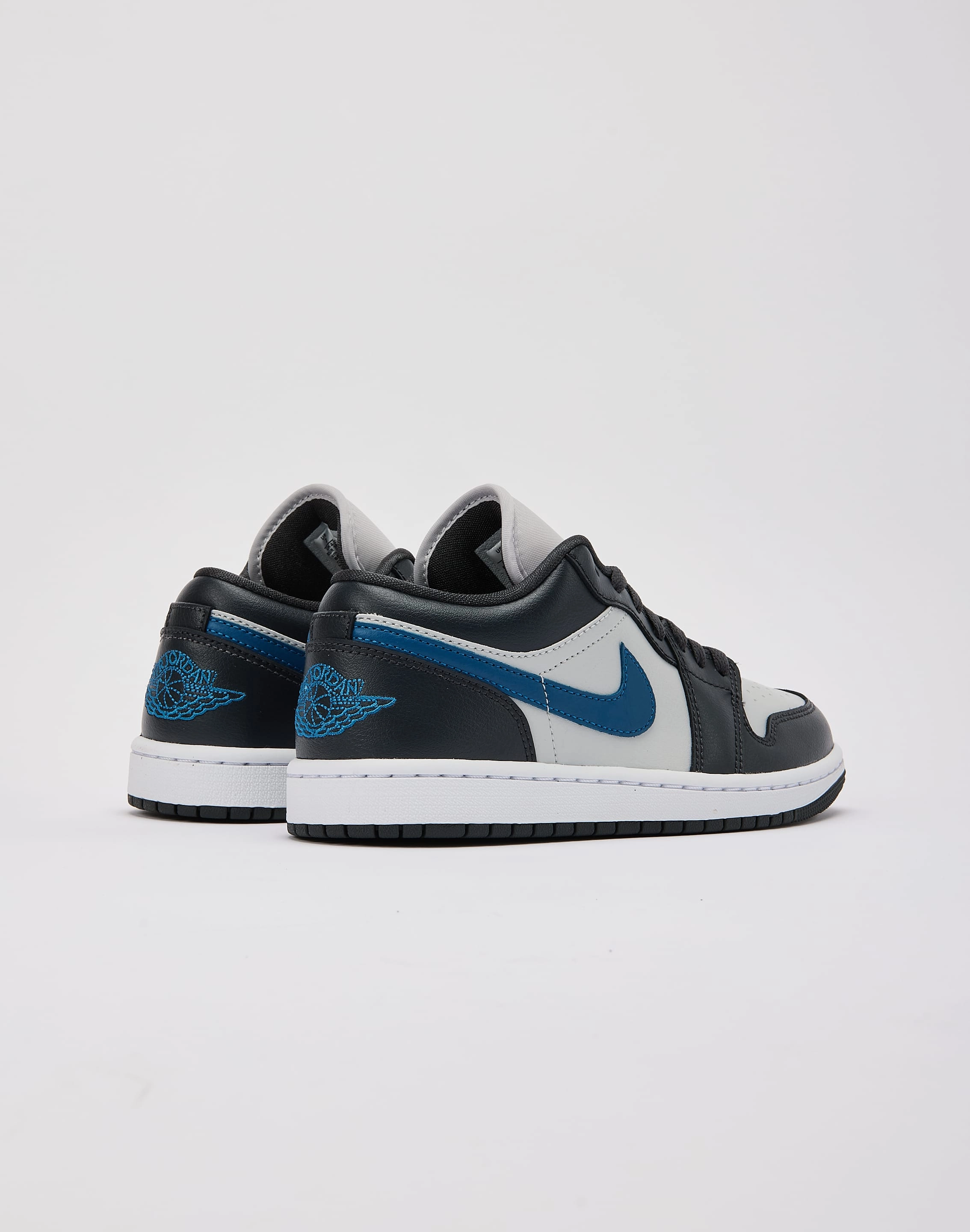 Lift Up Jordan Air Jordan 1 Low