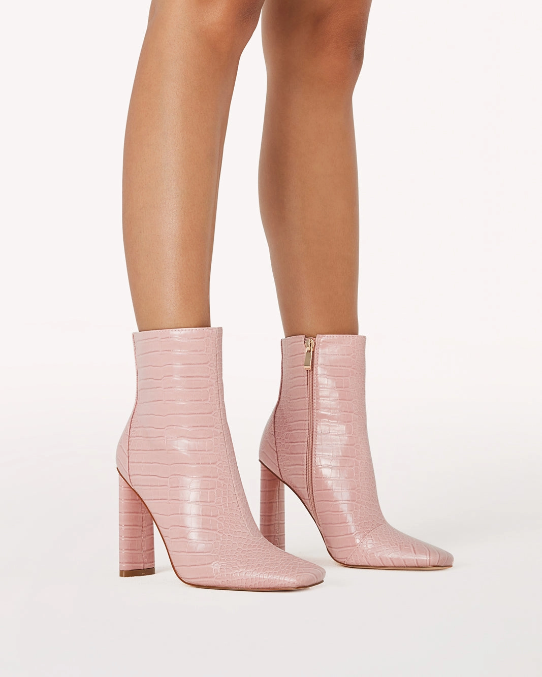 ZAHIRAH - FONDANT CROC Protective Finish Snowy Path Cozy Feel