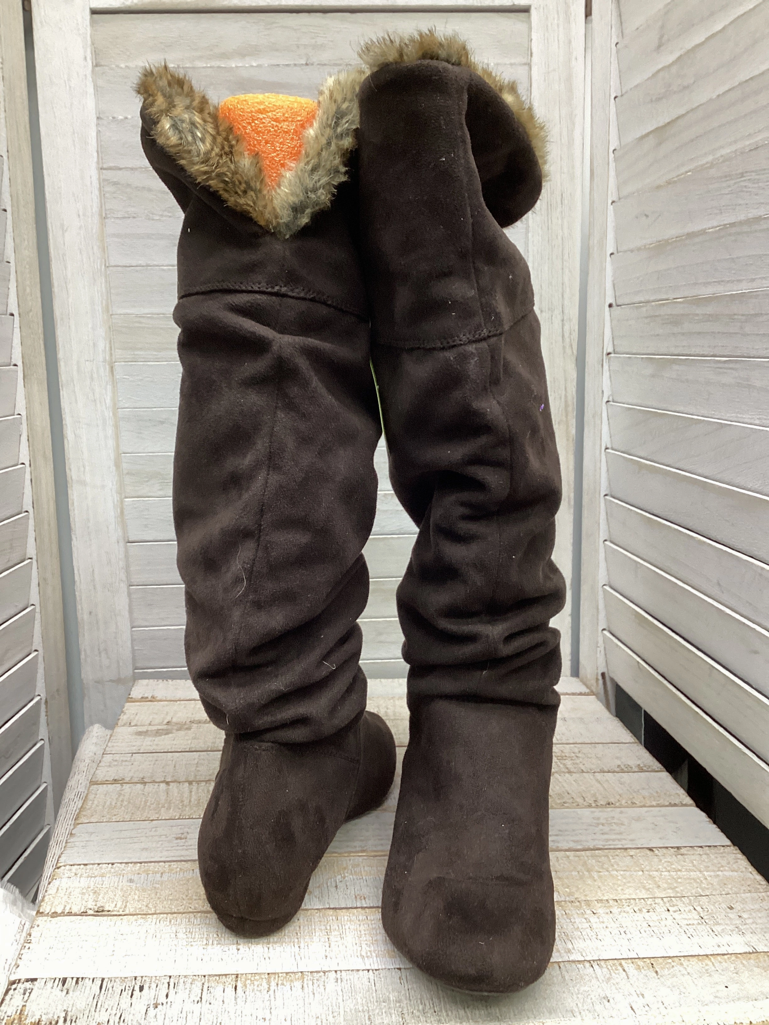 Boots Knee Flats By Report In Brown, Size: 6 Cozy Interior