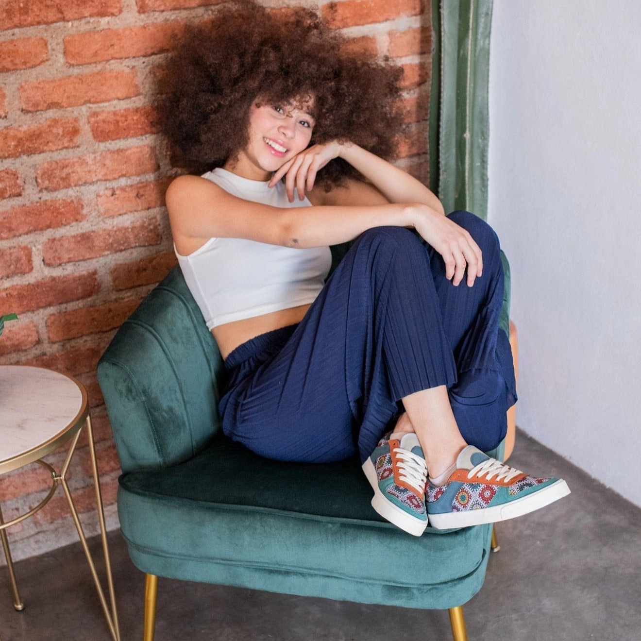 Primrose Ace Low Top portable Memory Foam Layer