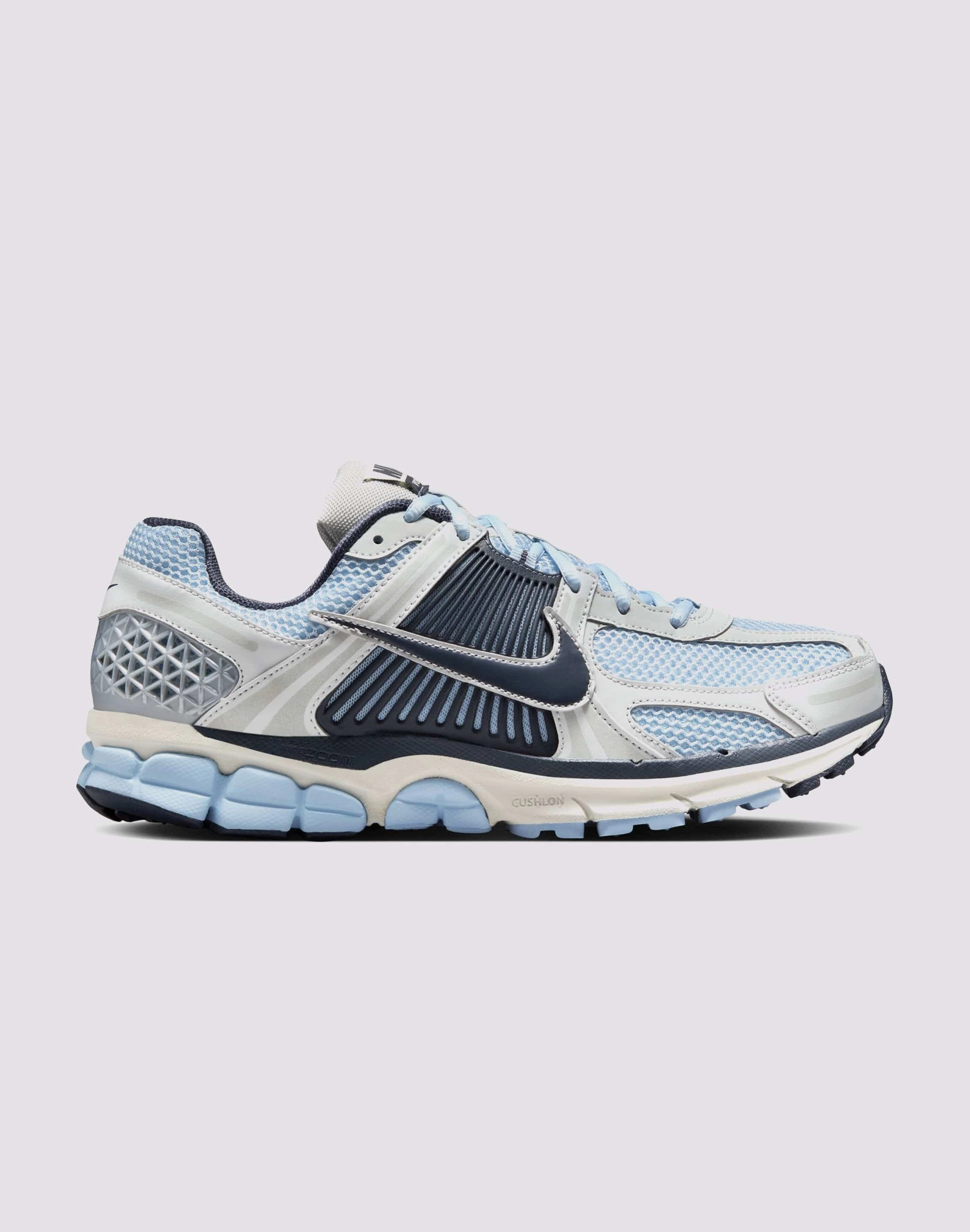 Amazing flexibility Comfort Run Nike Zoom Vomero 5