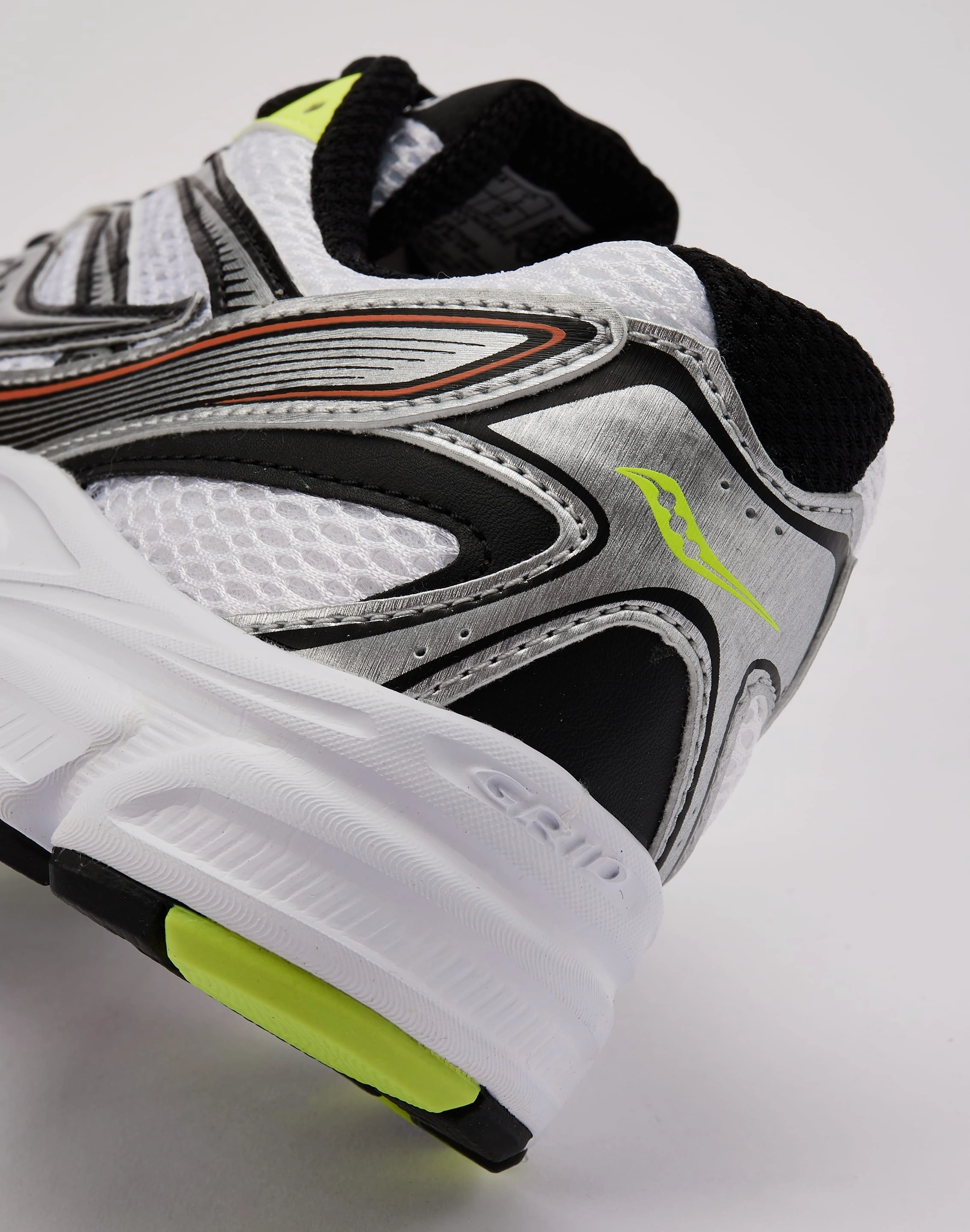 Saucony Ride Millennium Heat Sealed Seam Construction day running shoes
